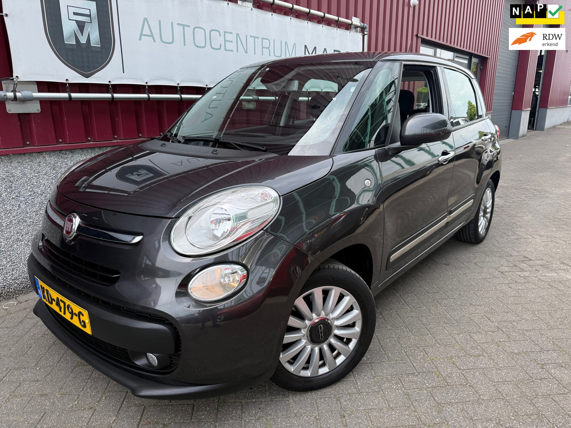 Fiat 500 L 1.4-T-Jet Lounge // Navi // Pano.dak // 186DKM NAP //