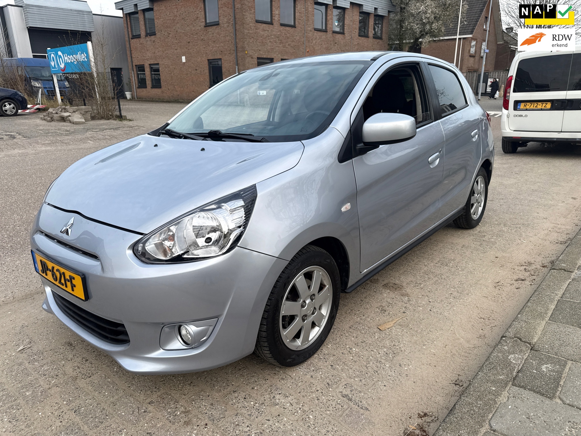Mitsubishi Space Star 1.0 Bright