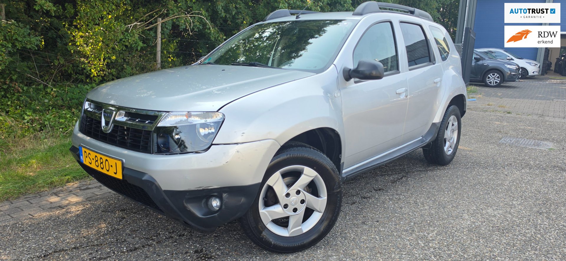 Dacia Duster 1.6 Lauréate 2wd 105PK Airco Trekhaak Elec pakket