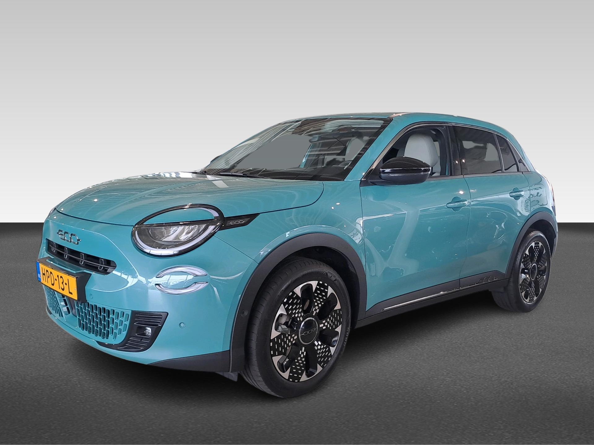 Fiat 600 1.2 Hybrid La Prima