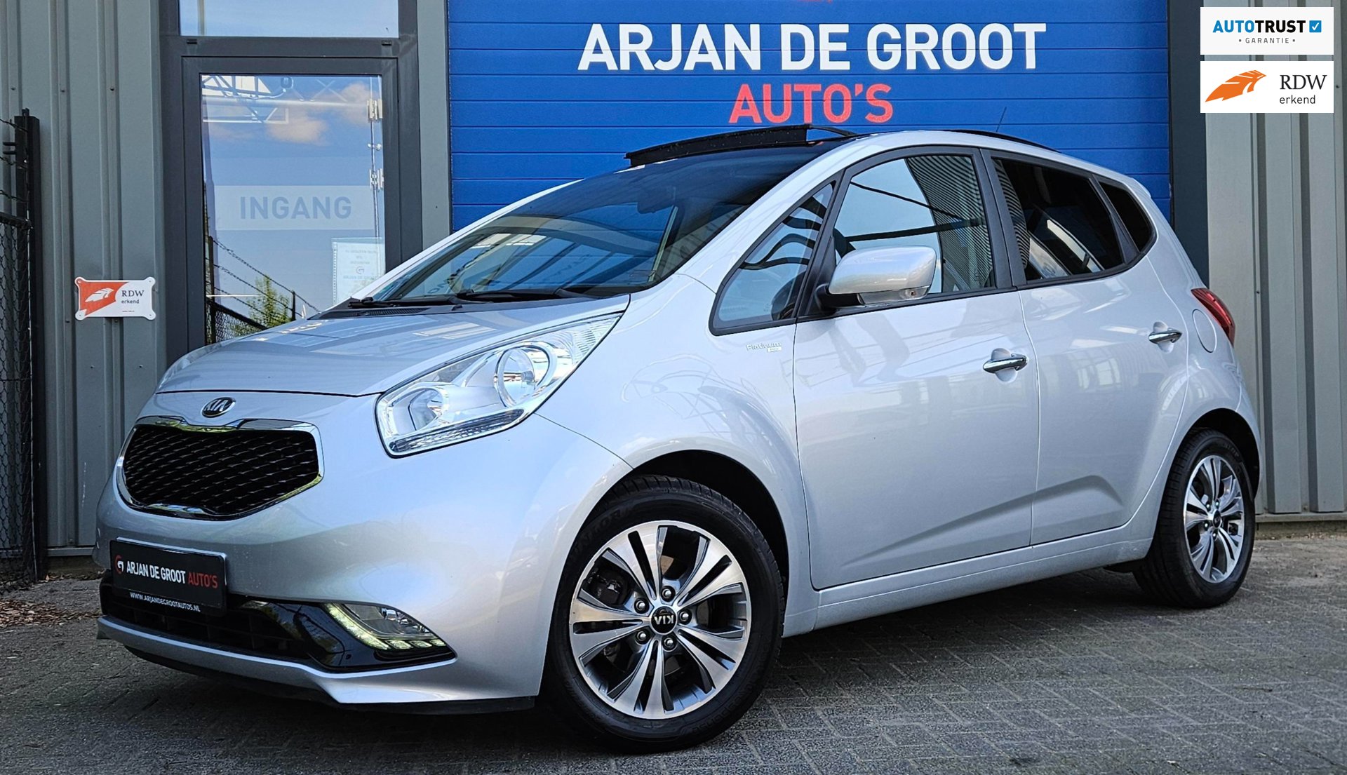 Kia VENGA 1.6 VOL AUTOMAAT Hoge zit! Pano Keyless Camera Bleutooth