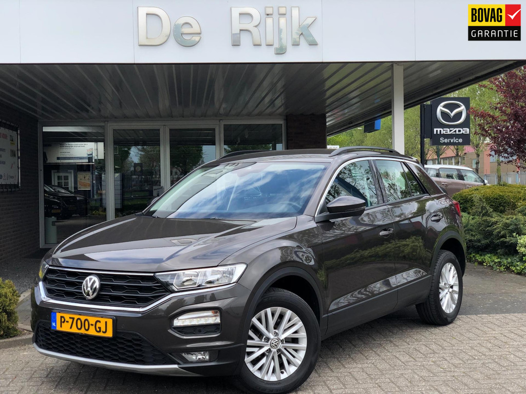 Volkswagen T-Roc 1.0 TSI Style | Carplay/Android, ACC, Stoel+Stuurverw., Trekhaak, Camera, PDC, Airco | Dealeronderhouden |