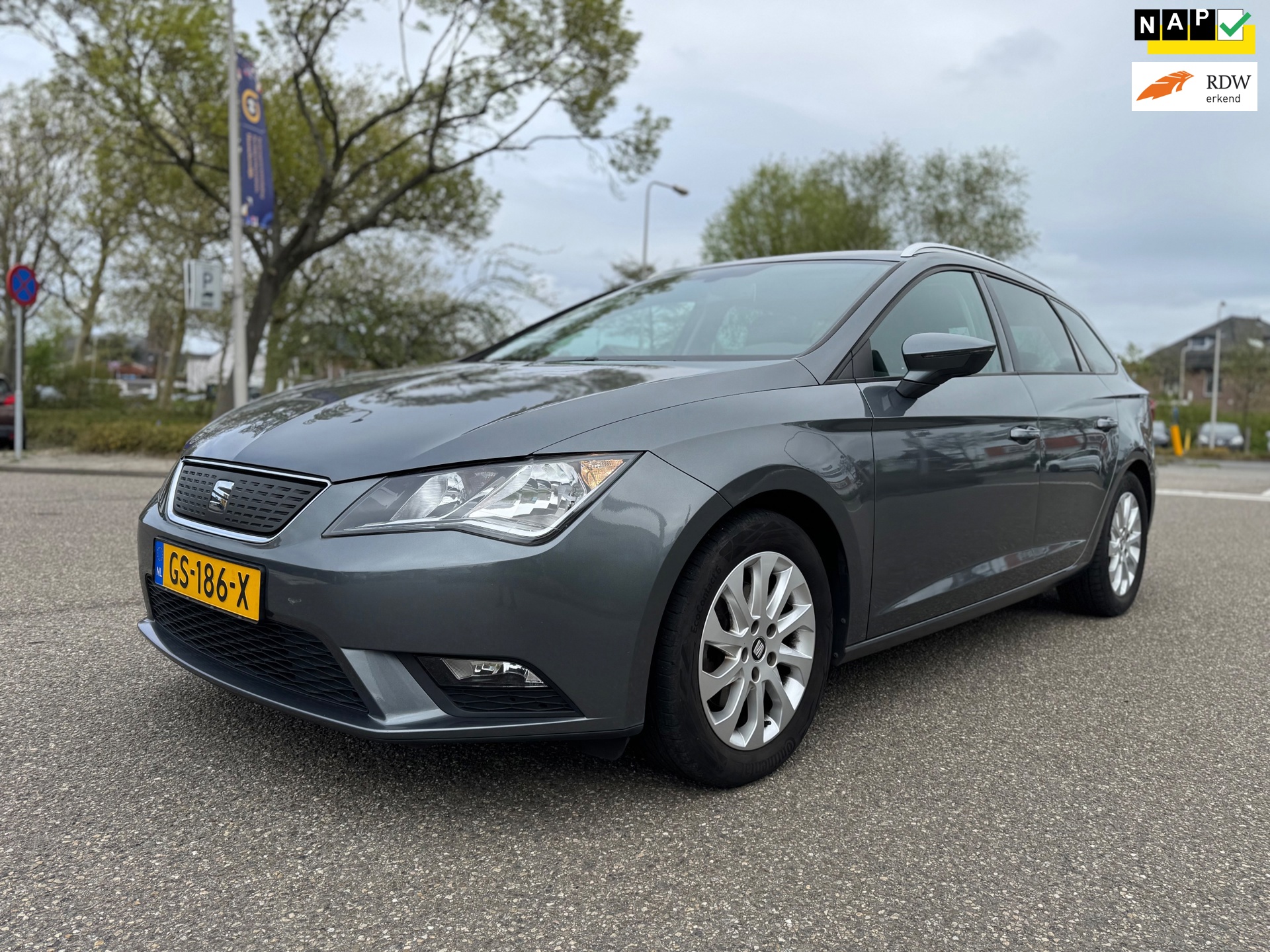 Seat Leon ST 1.0 EcoTSI Style Connect / 1e.eigenaar / airco / cruise.control / navigatie / pdc / lmv / historie / nap....