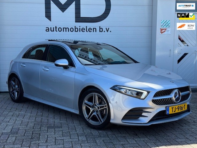 Mercedes-Benz A-klasse 200 AMG -Dealer onderhouden-Panorama