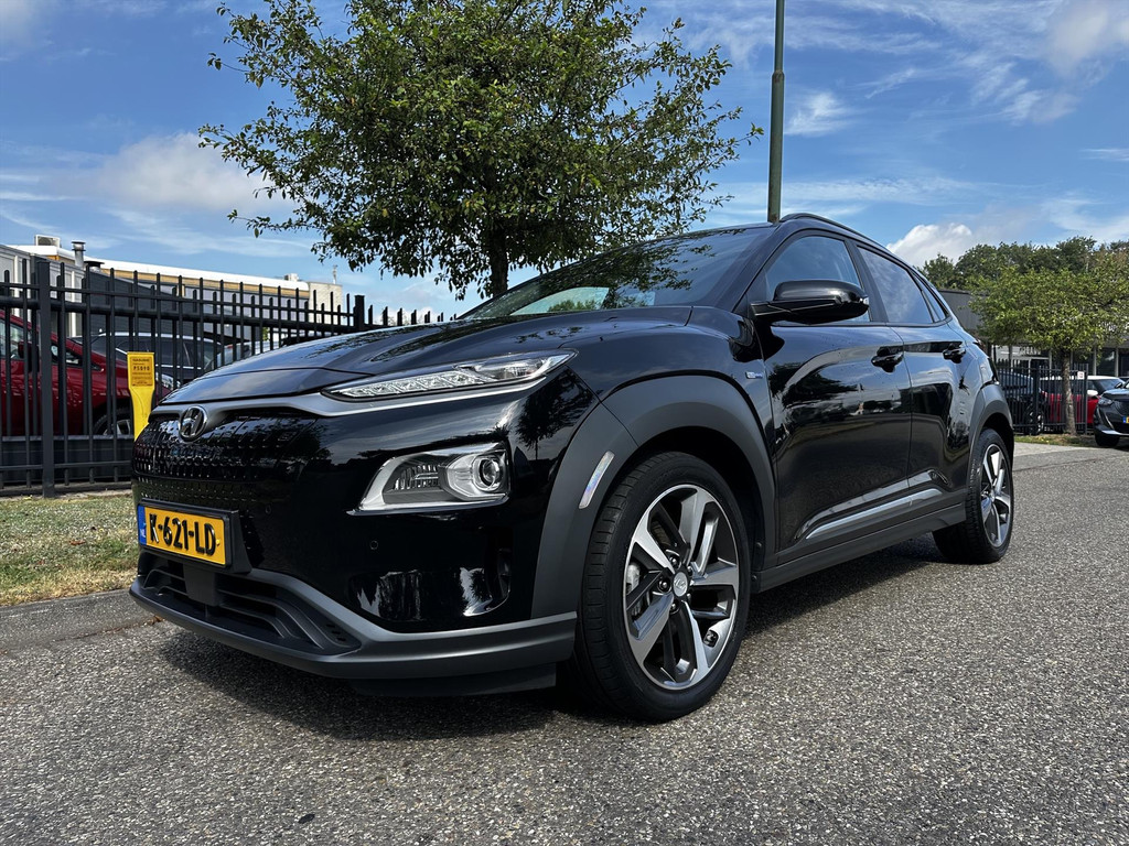 Hyundai KONA EV 204pk 64 kWh (SOH 98,8%) Aut. Outgoing Limited Sky Schuifdak
