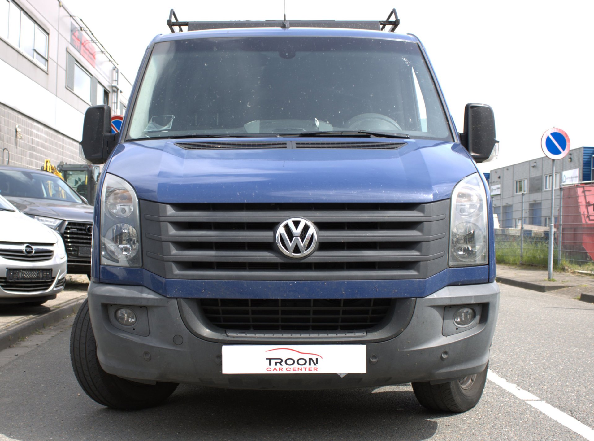 Volkswagen Crafter 32 2.0 TDI L2H1 Trekhaak, Imperial, Inbouwkast, Omkeur 3.3T Trekvermogen