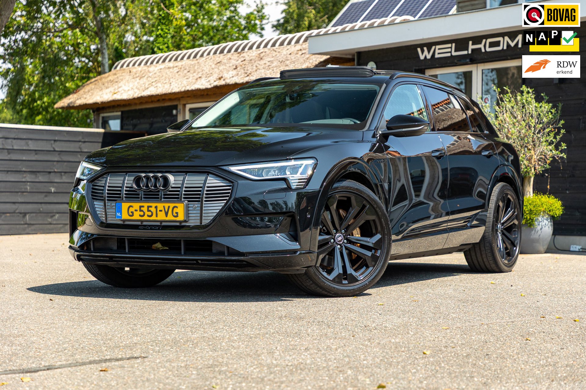 Audi E-tron E-tron 50 quattro S Line 71 kWh Soh 95% I S Line I Panoramadak I 22" I Adaptive Cruise I Luchtvering I CarPlay