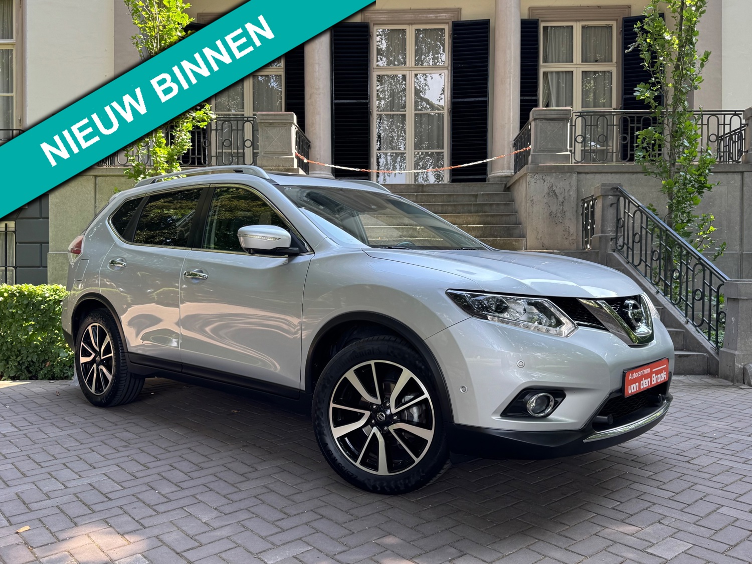 Nissan X-Trail 1.6 DIG-T Tekna Pano Leder Navi Xenon Camera 360C Trekhaak Keyless Go Stoelverwarming Pdc V+A Full Options