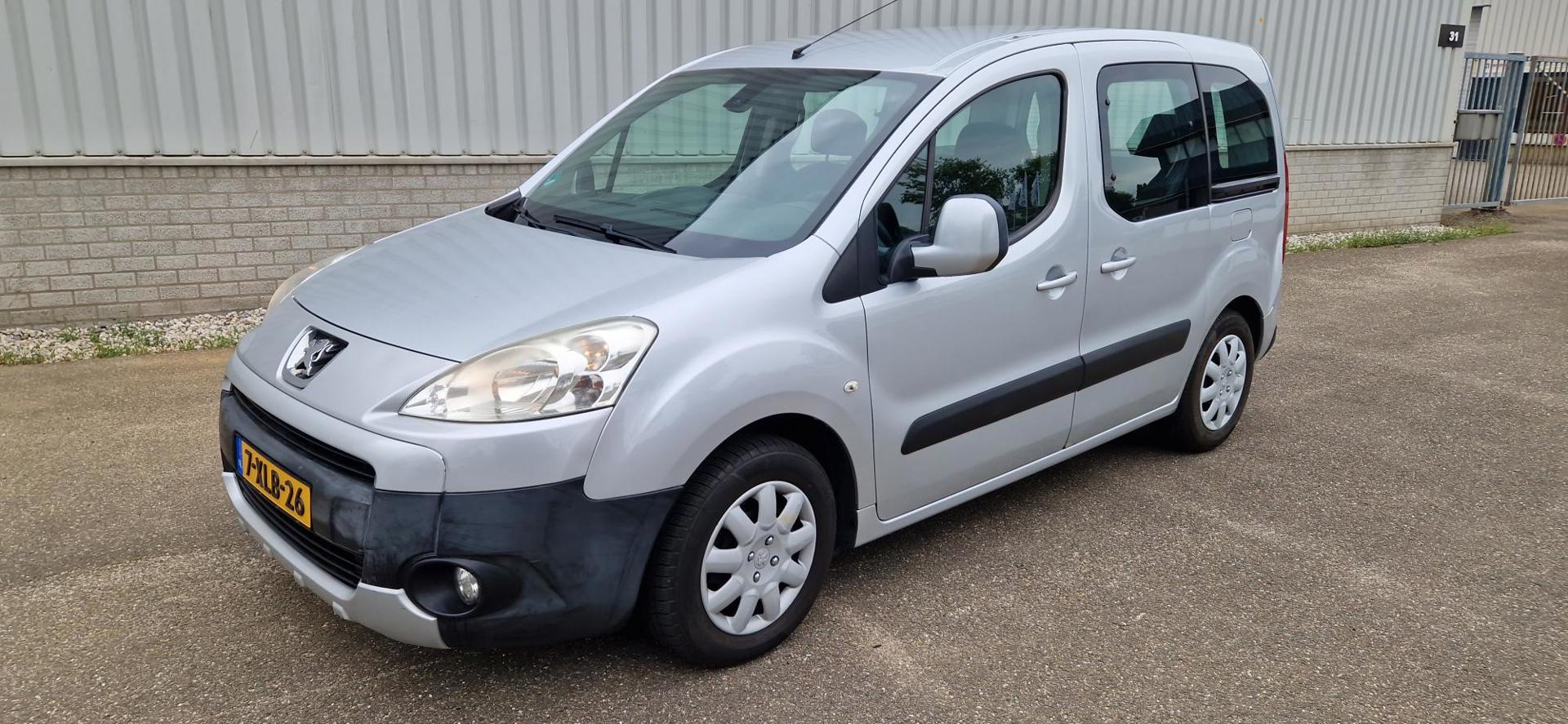 Peugeot Partner Tepee 1.6 HDiF XT Rolstoelauto / Scootmobiel Vervoer , AIRCO