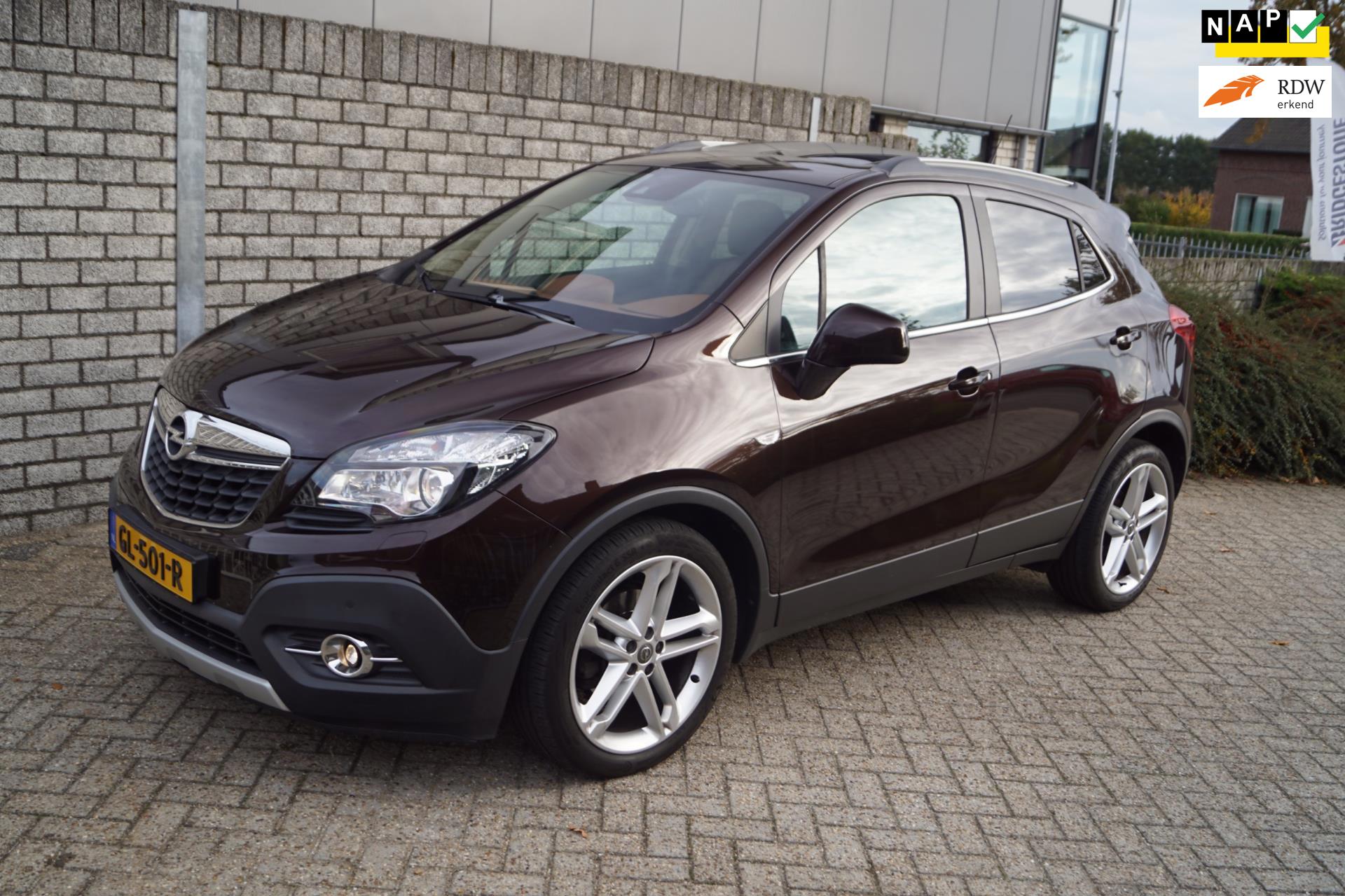 Opel Mokka 1.4 T Cosmo Leder Sportst Stoel/Stuurverw Navi Camera Xenon Schkdak Clima Cruise 2x PDC LMV 19 ENZ NL Auto.
