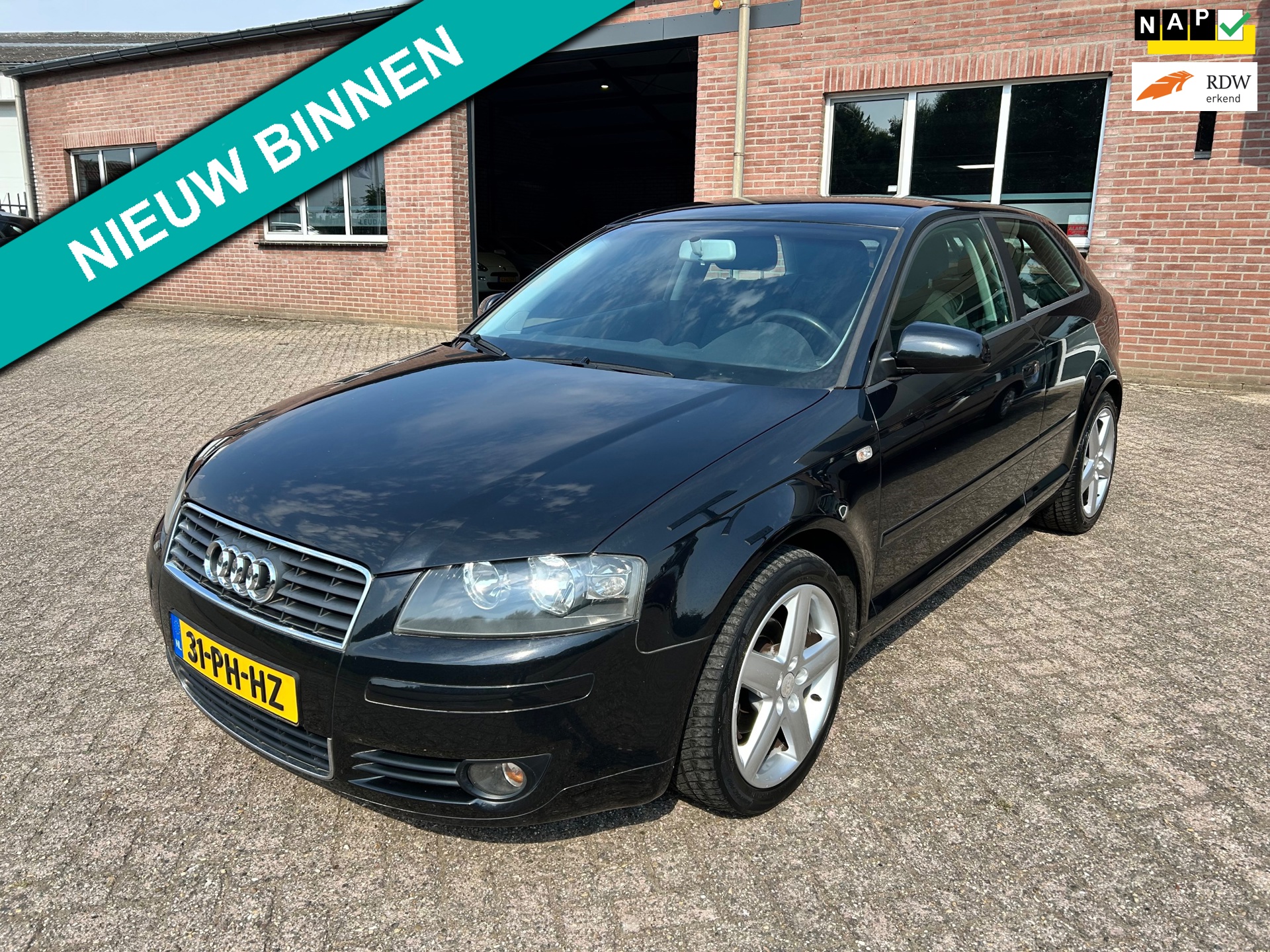 Audi A3 1.6 Ambition // 98.000 km NAP !! // Nieuwe APK