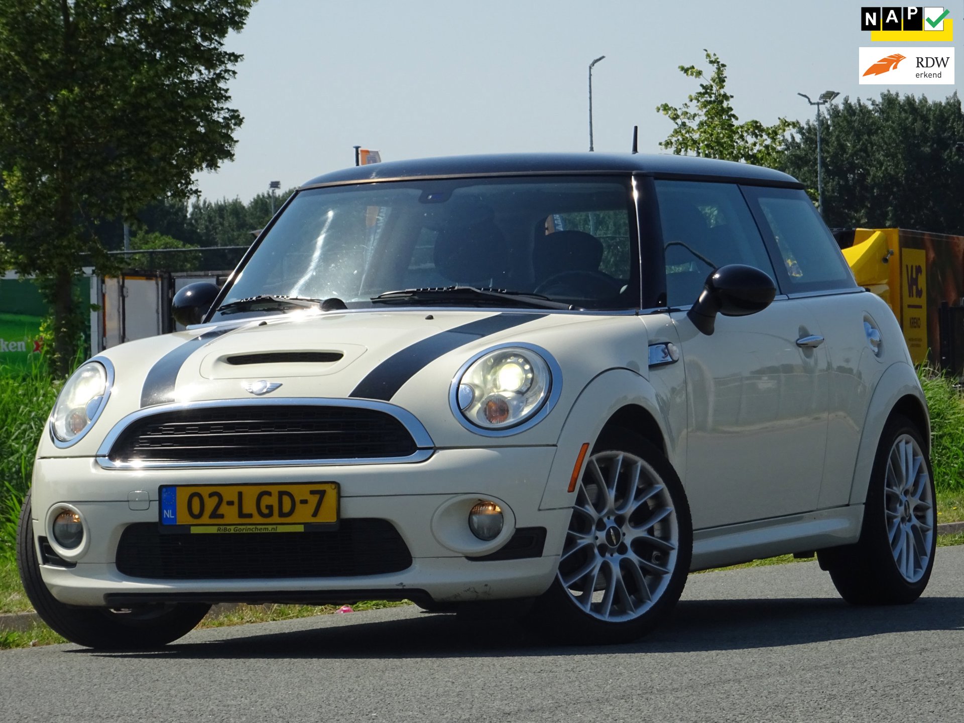 Mini MINI 1.6 Cooper S Chili NAP/NAVI/XENON/PDC/H&K/NW APK
