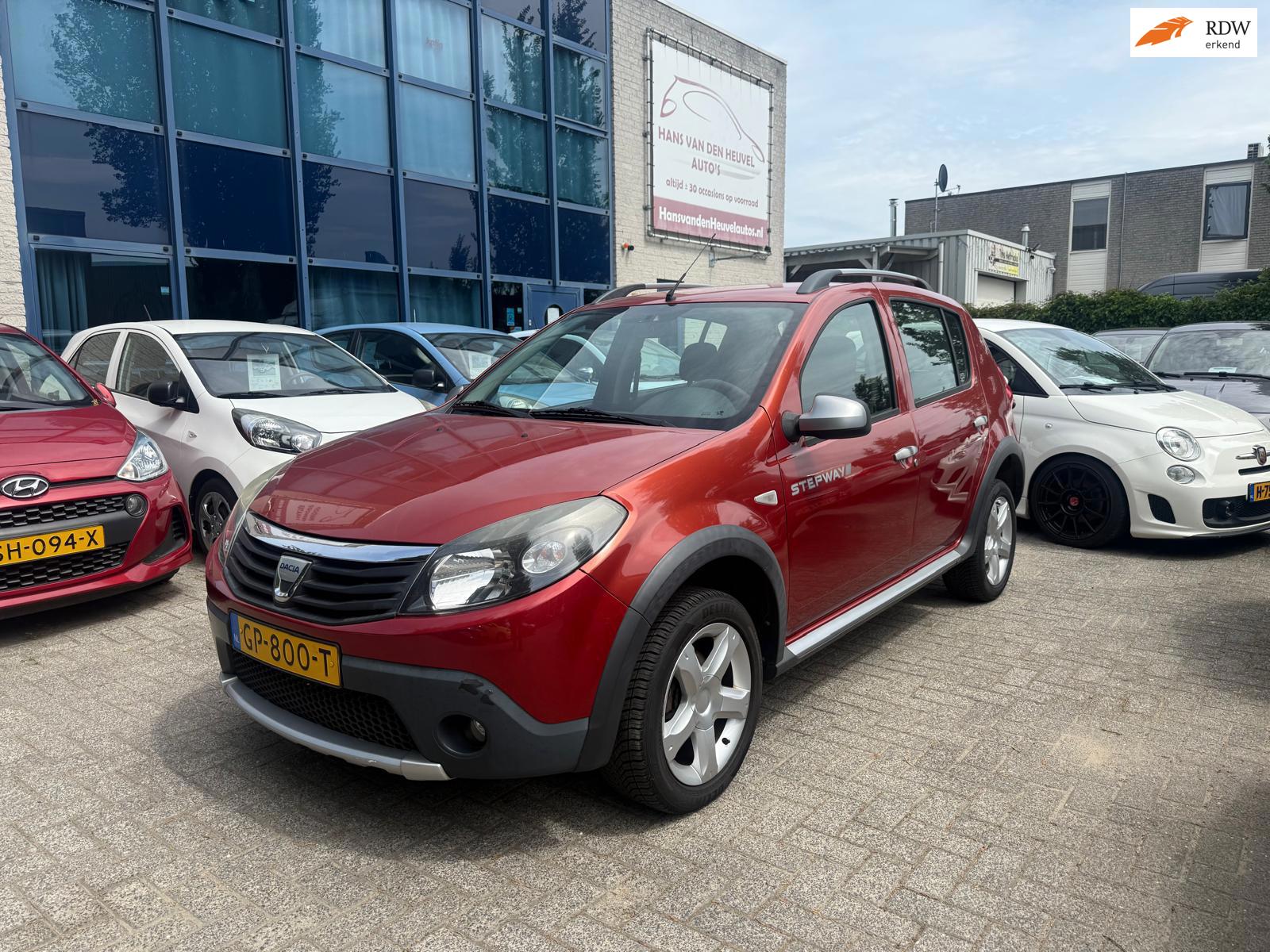 Dacia Sandero 1.6 Lauréate Stepway, Airco, APK 07/27