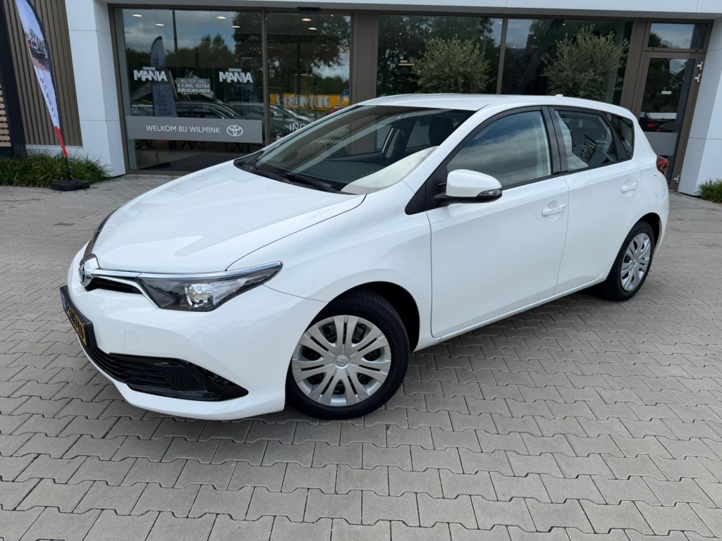 Toyota Auris 1.3 Aspiration | Climate Controll | All Seasons