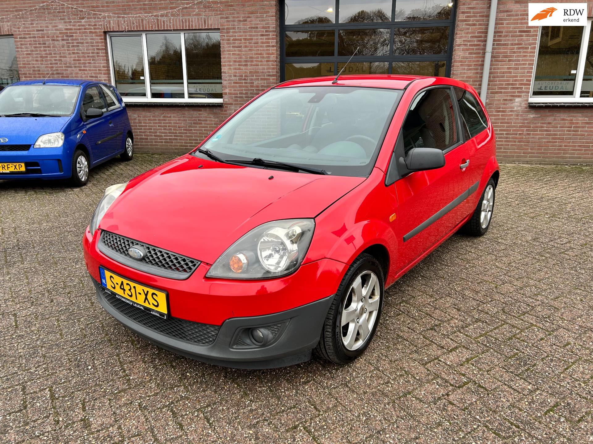 Ford FIESTA 1.3-8V Cool & Sound // APK 17-5-2027 !!