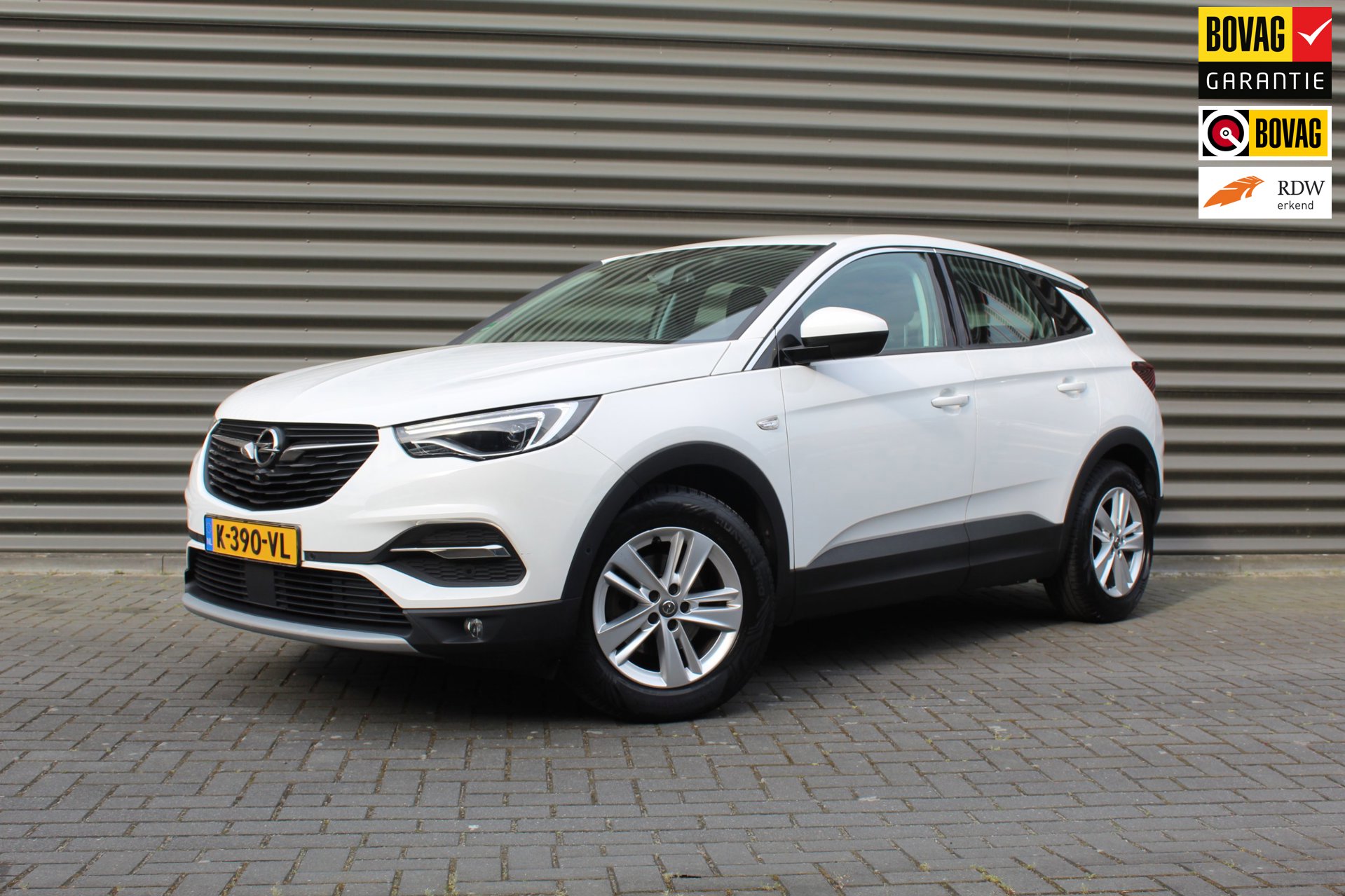 Opel Grandland X 1.2 Turbo Business Elegance