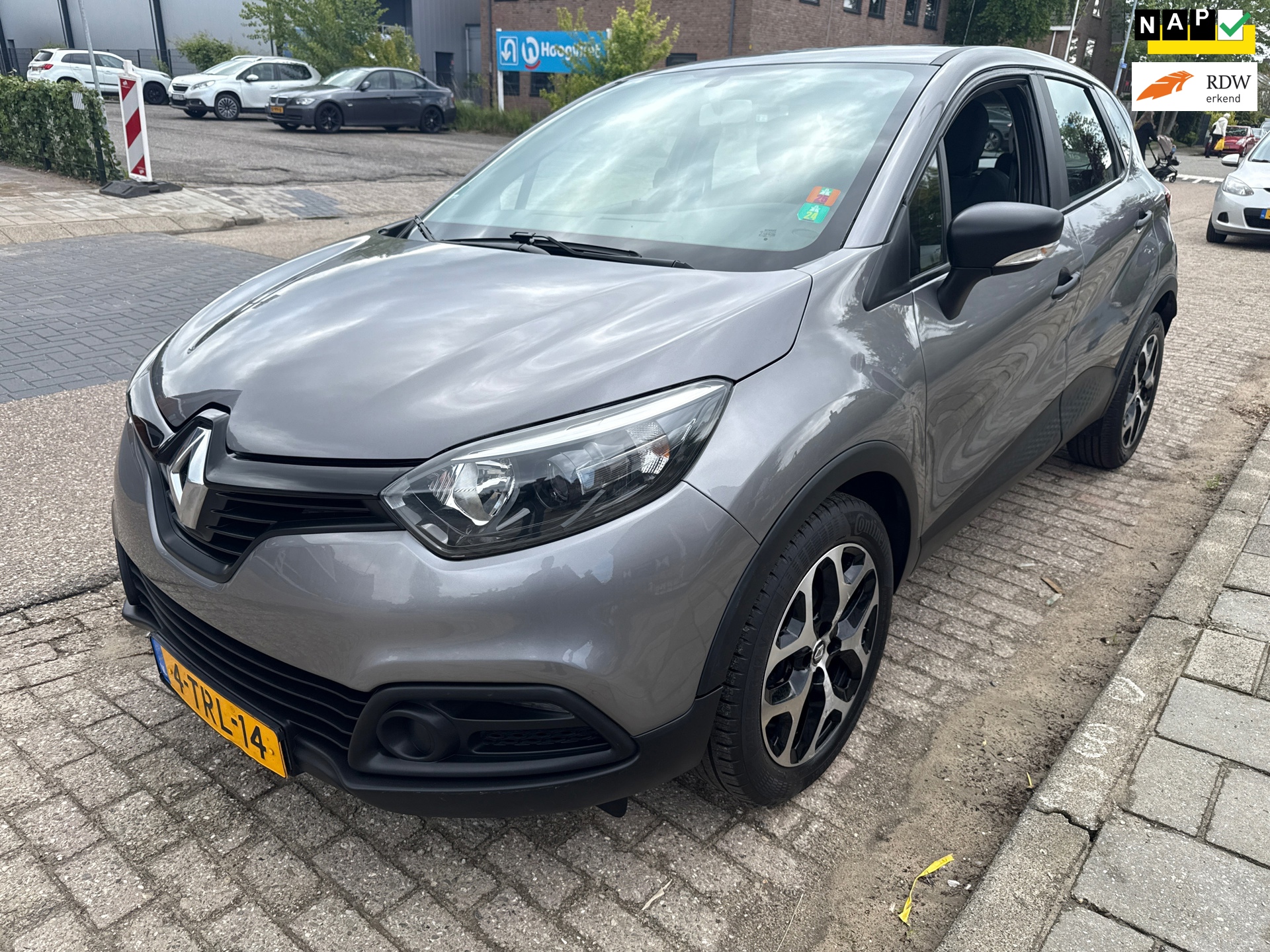 Renault Captur 0.9 TCe Authentique