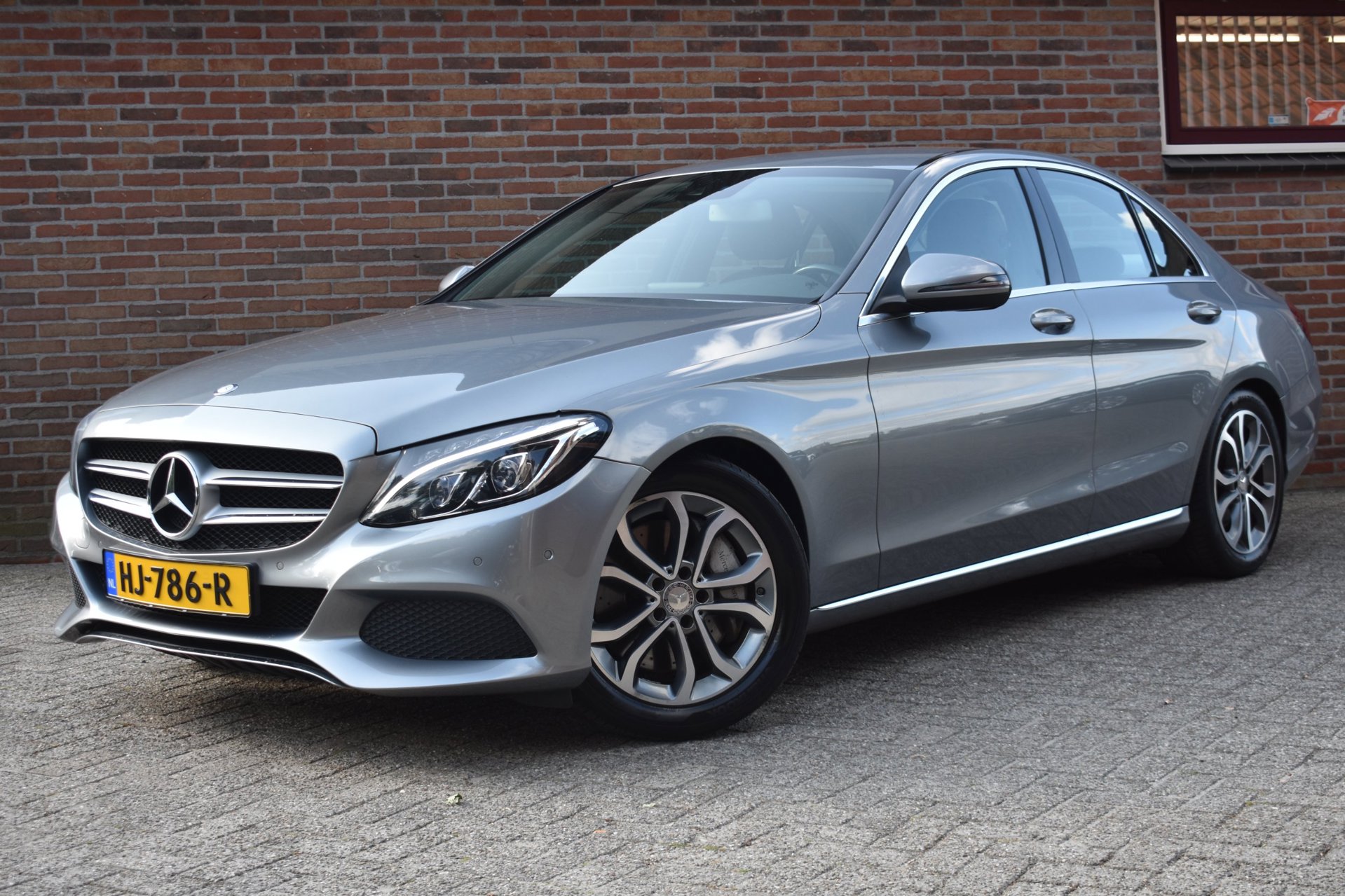 Mercedes-Benz C-klasse 350 e Lease Edition '15 LED SOH 75,8% Navi Inruil mogelijk