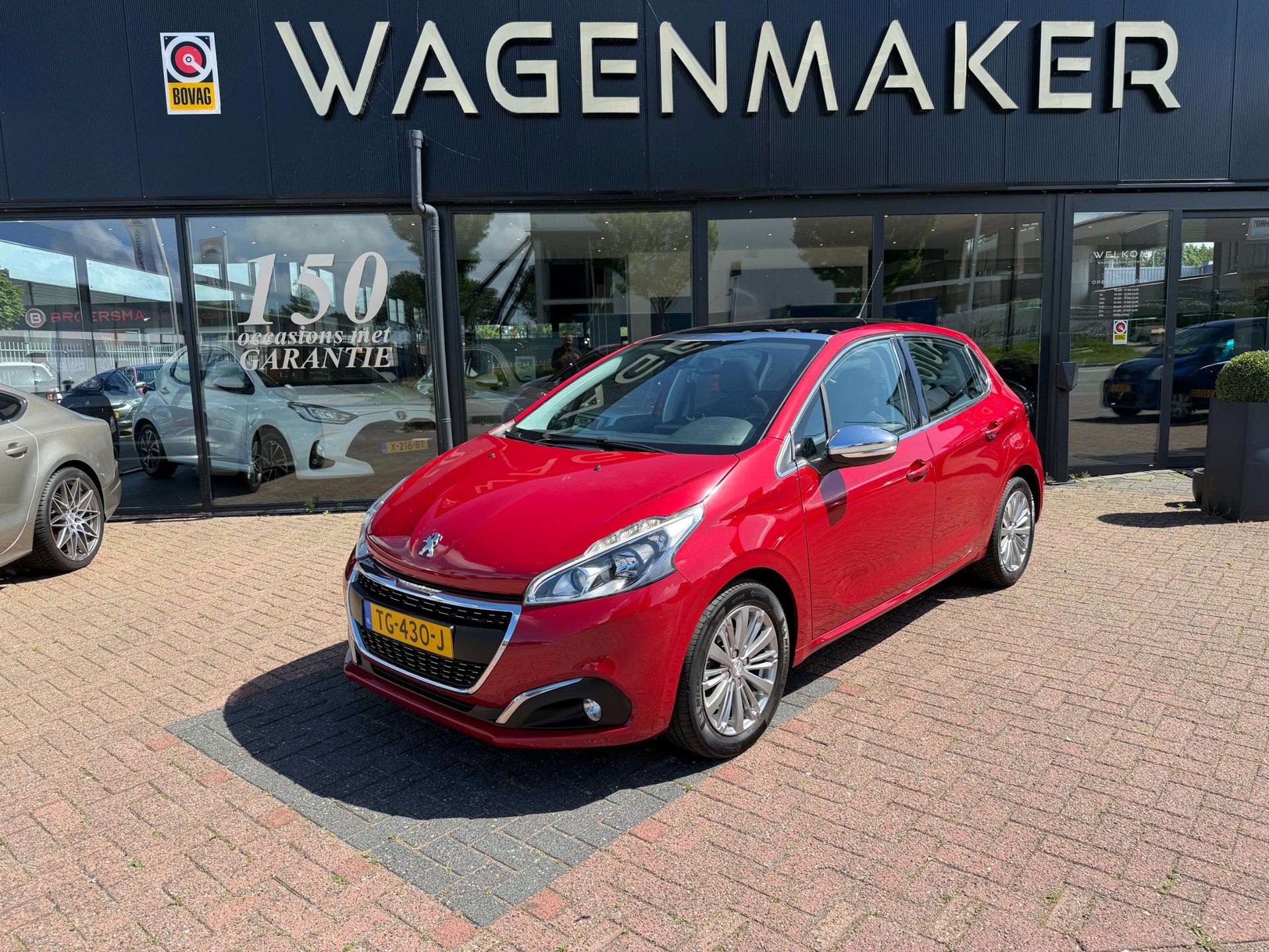 Peugeot 208 1.2 PureTech Allure Clima|Cruise|NAVI|DealerOH