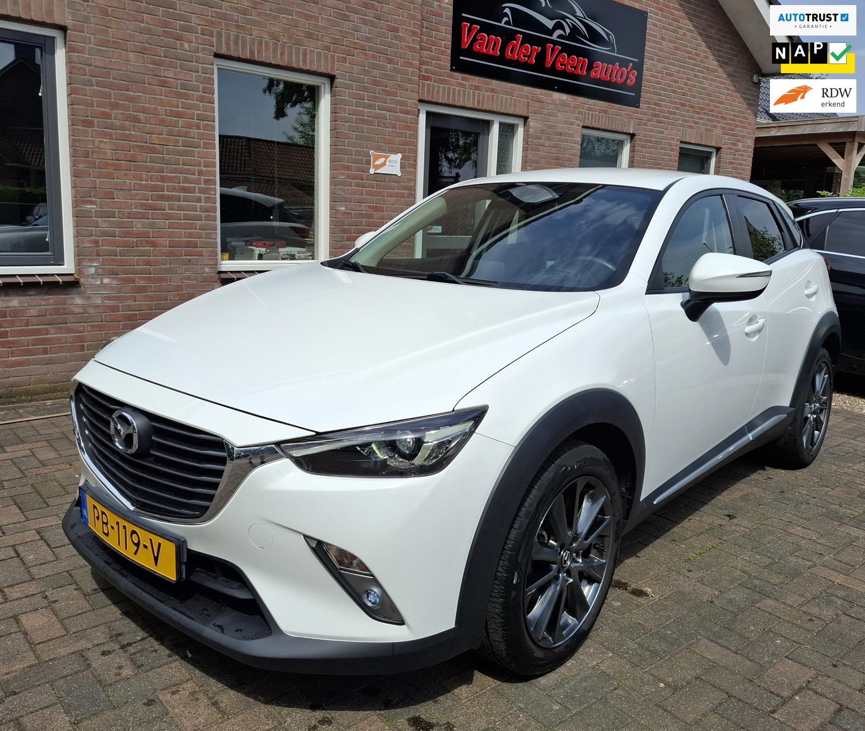 Mazda CX-3 2.0 SkyActiv-G 120 GT-M. Dealer onderhouden! O.a. leder, HUD, camera navi, cruise, stoelverwarming, prijs incl garantie