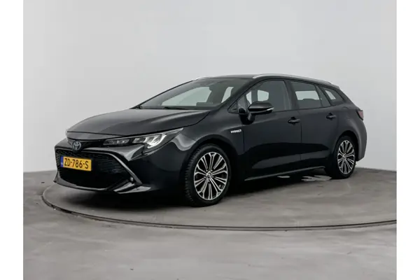 Touring Sports 1.8 Hybrid First Edition