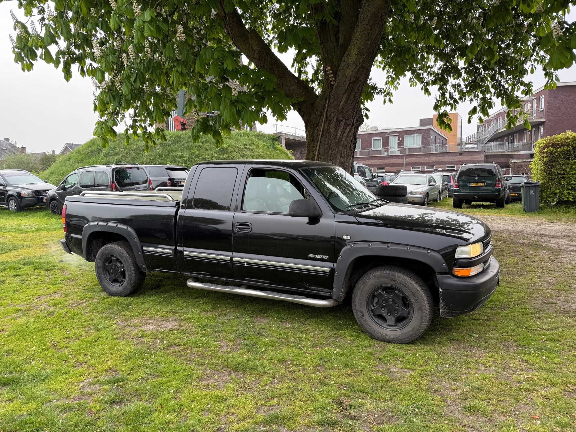 Chevrolet CHEVROLET Silverado 4x4 dubbel cabine LPG G3 YOUNGTIMER 26 jaar
