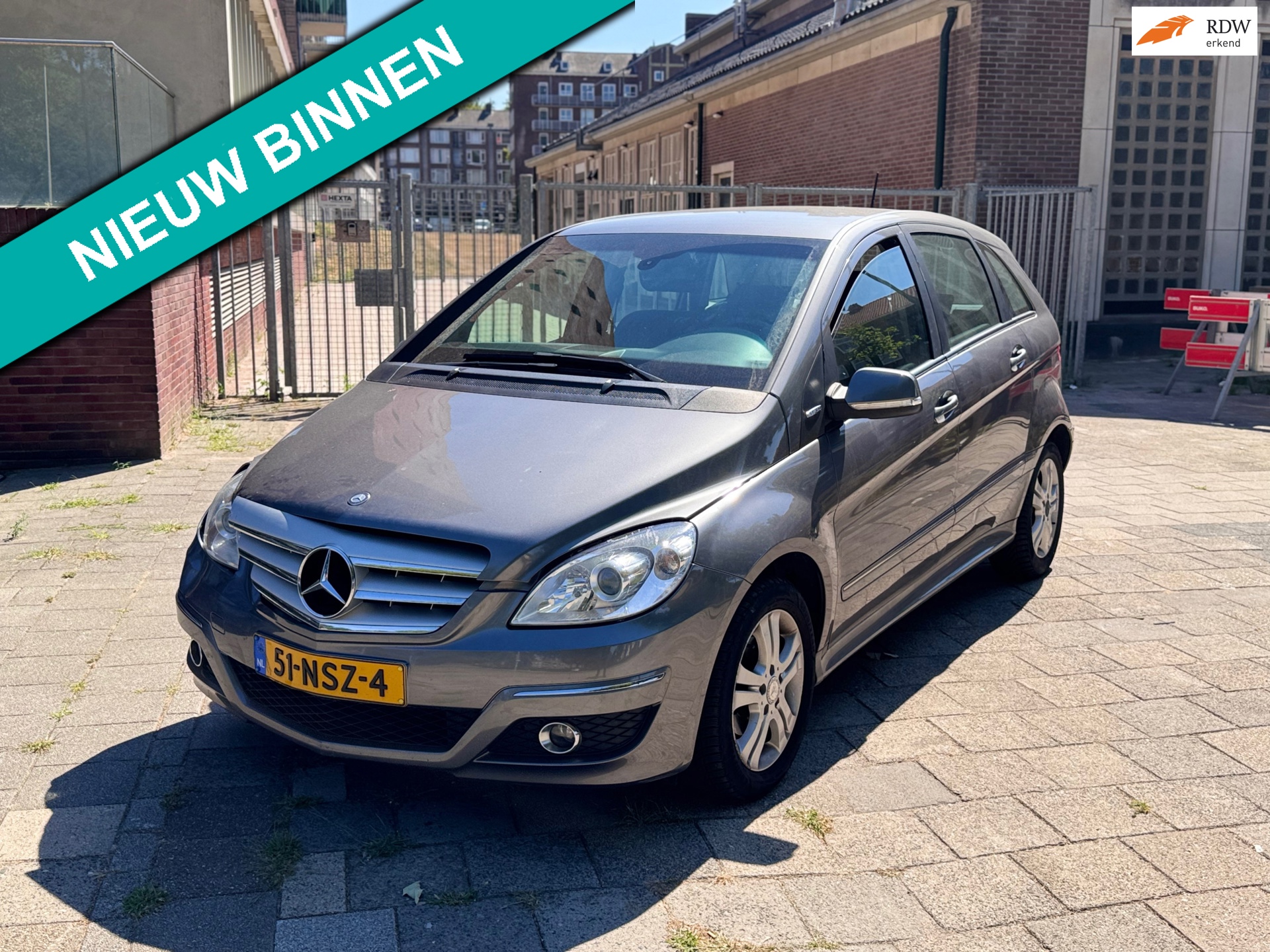 Mercedes-Benz B-klasse 160 BlueEFFICIENCY Business Class, AIRCO, SCHADE