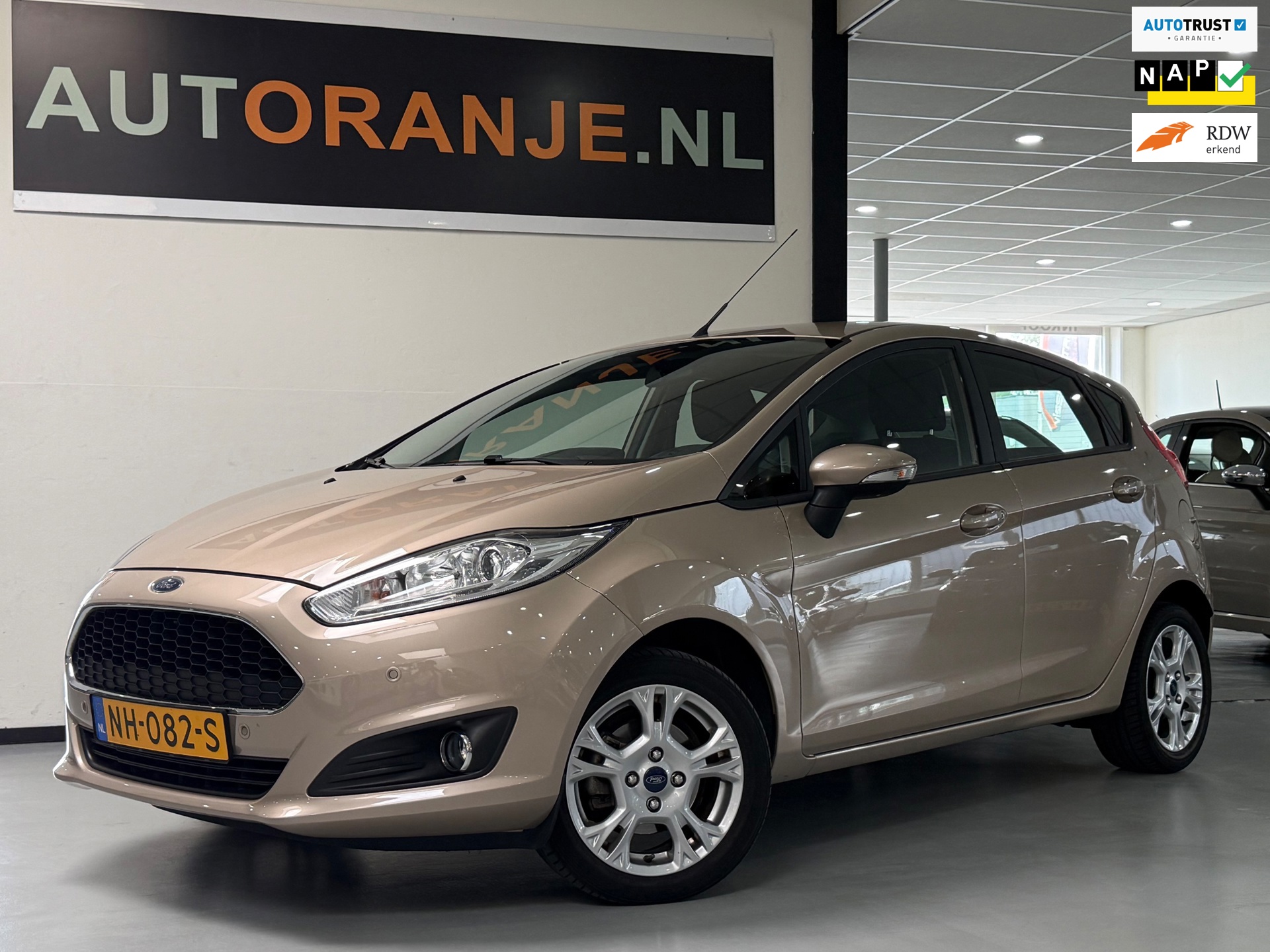 Ford Fiesta 1.0 Style Ultimate-1 Eigenaar-Airco-Cruise-APK-NAP!!