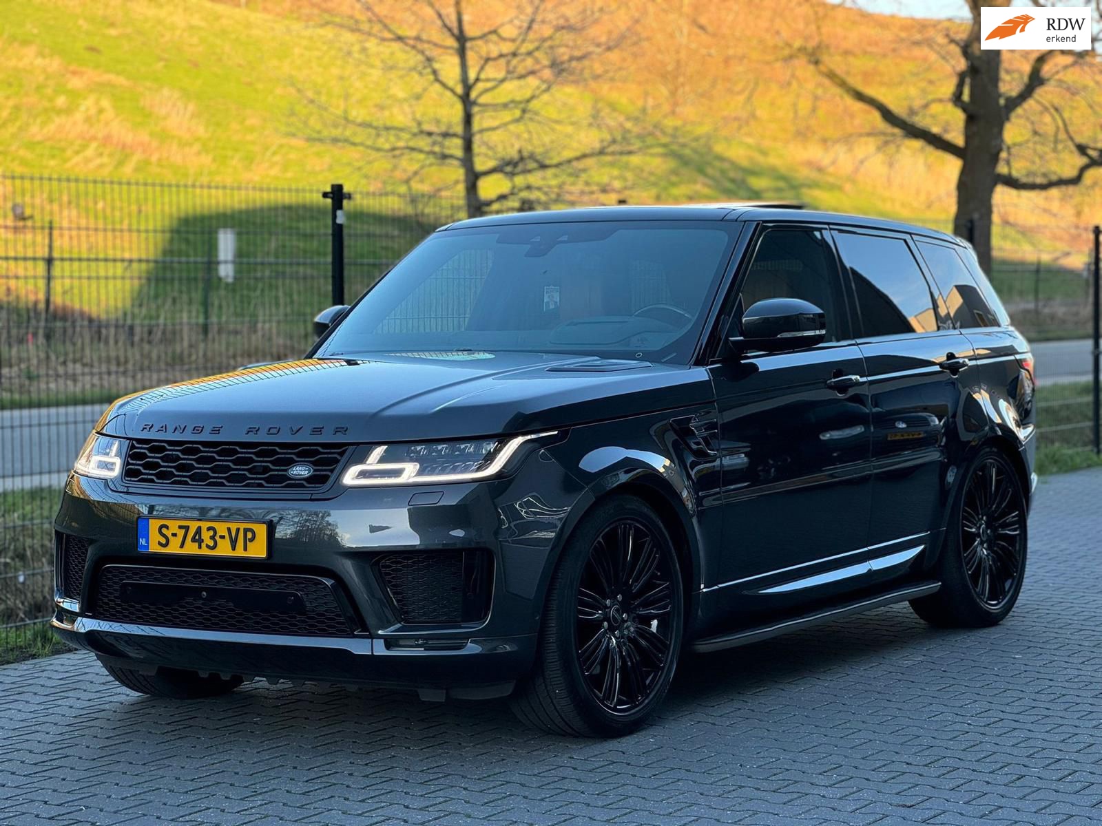 Land Rover Range Rover Sport 4.4 SDV8 Autobiography Dynamic