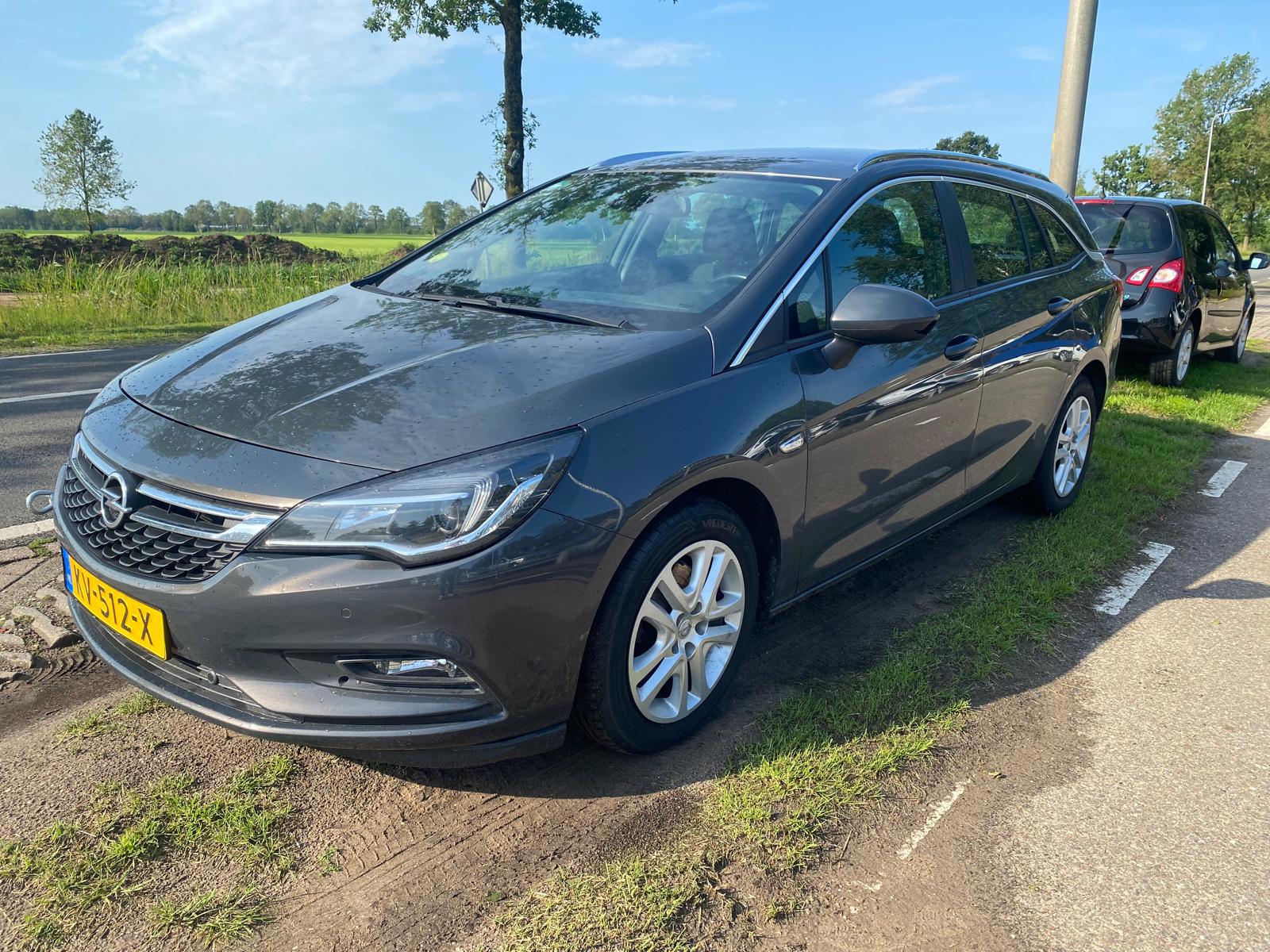 Opel Astra Sports Tourer 1.6 CDTI Business+ (ENGINE PROBLEM / EXPORTPRICE)