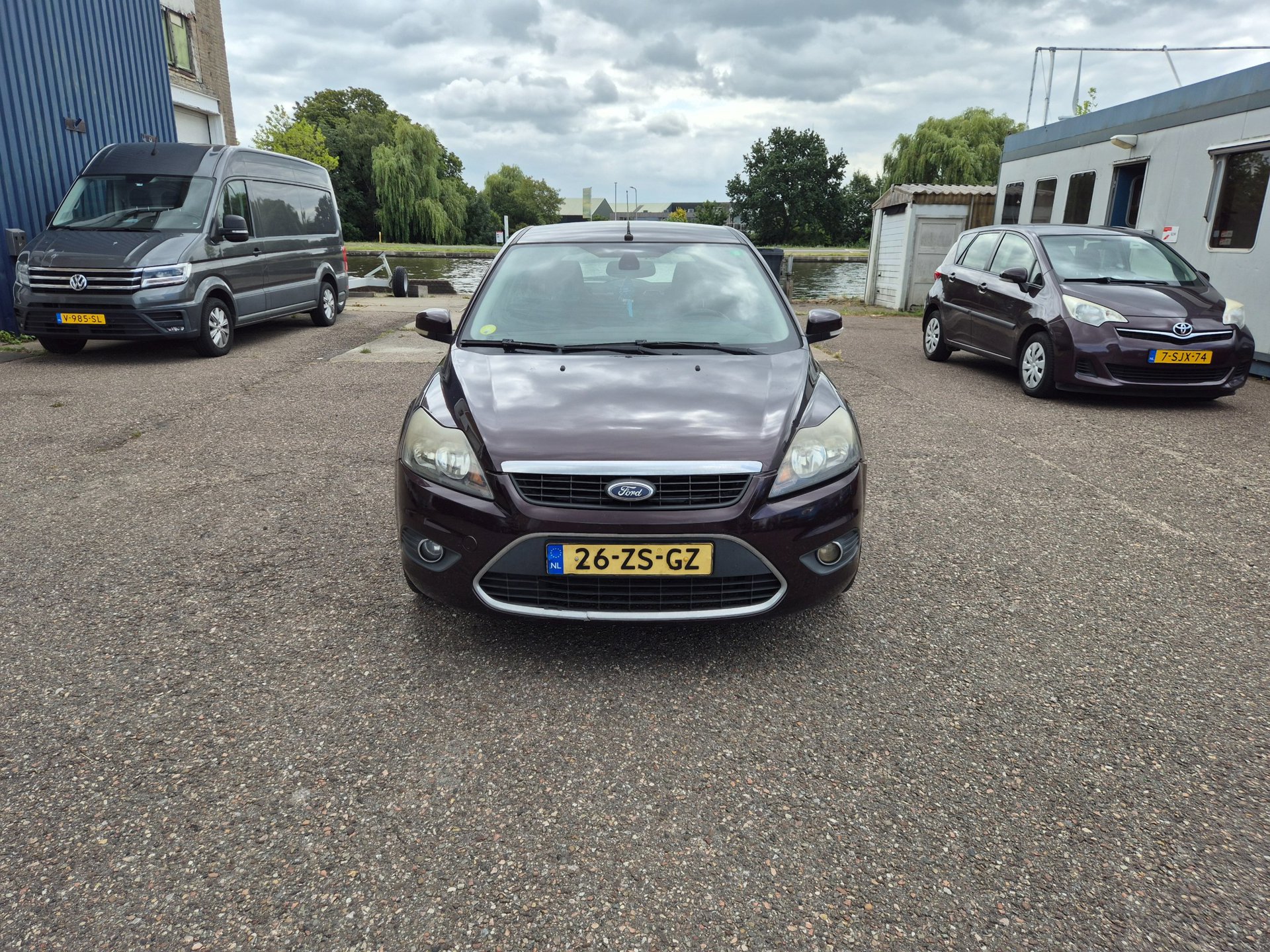Ford Focus 2.0 Titanium, airco/ navigatie/ achteruit sencoren