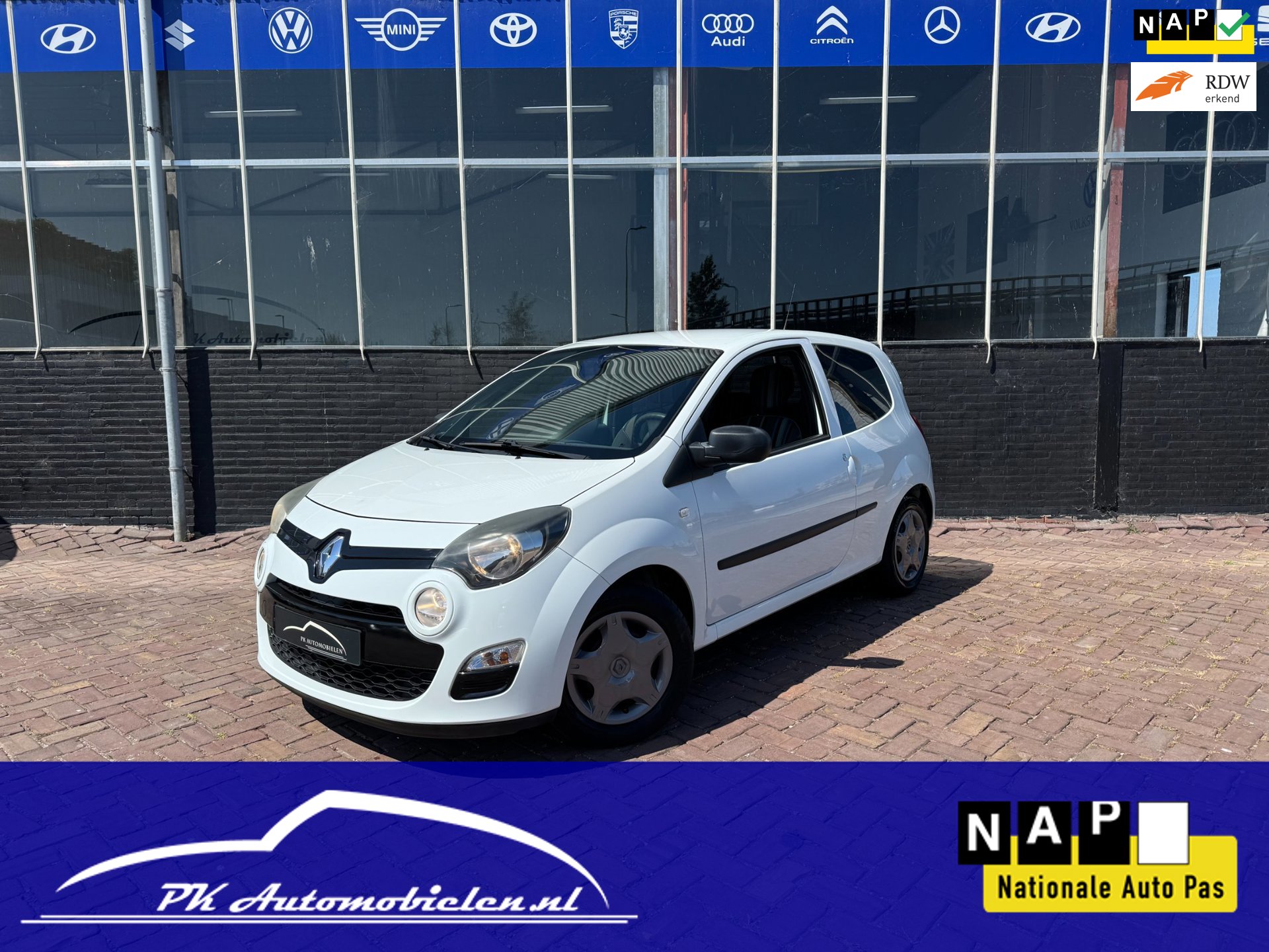 Renault Twingo 1.2 16V Authentique CRUISE CONTROL + ELEK PAKKET