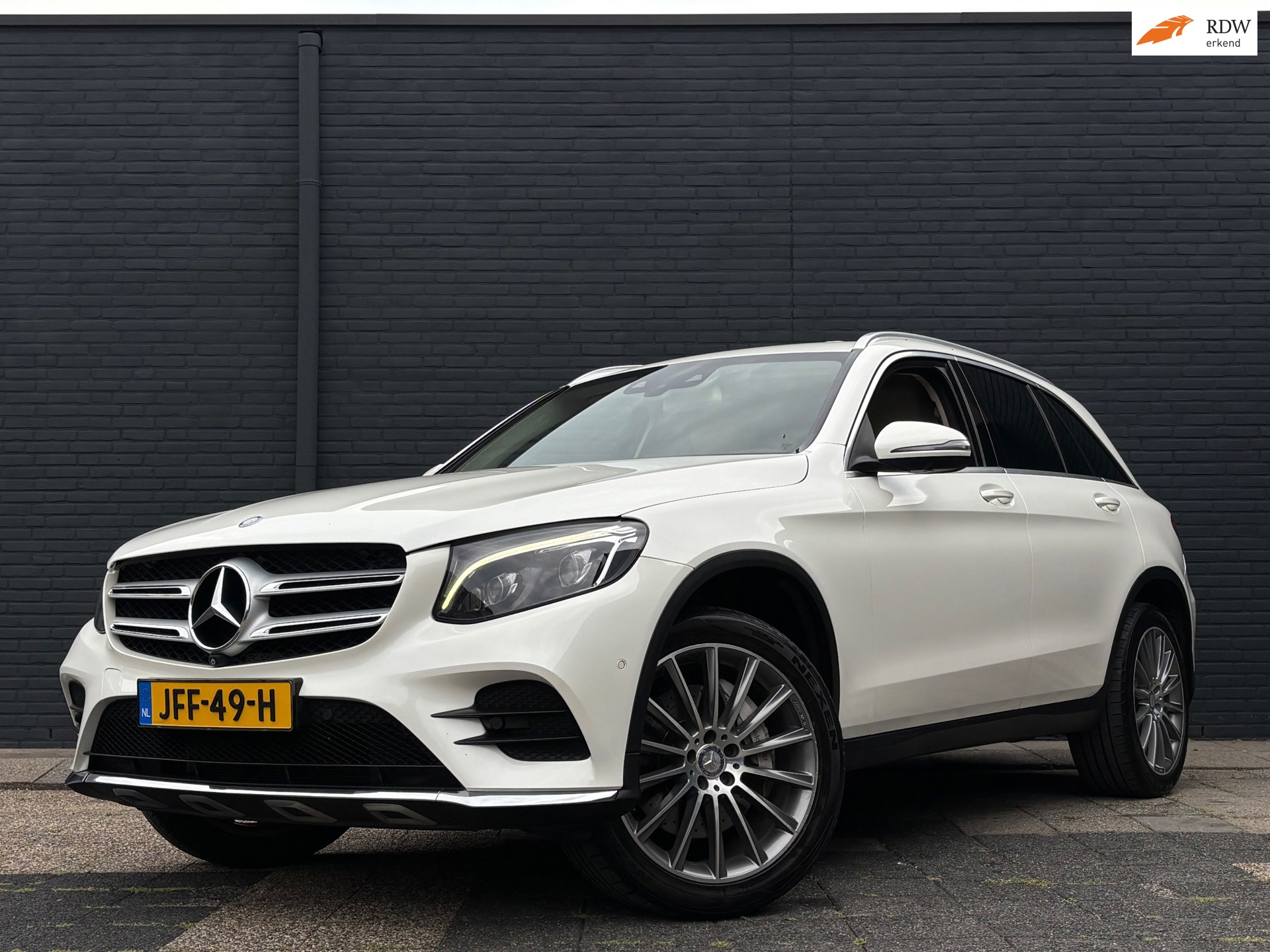 Mercedes-Benz GLC-klasse 250 4MATIC | AMG - Line | Burmester | Memory | 360-Camera | Trekhaak