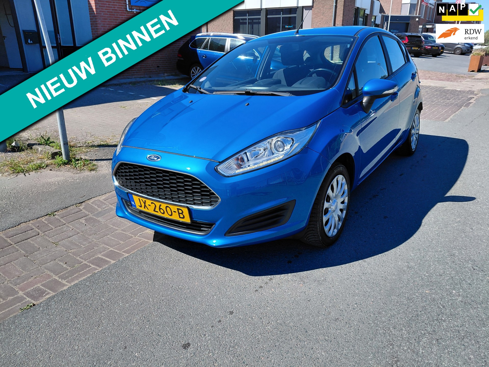 Ford Fiesta 1.0 Style Navigatie Dis riem al vervangen