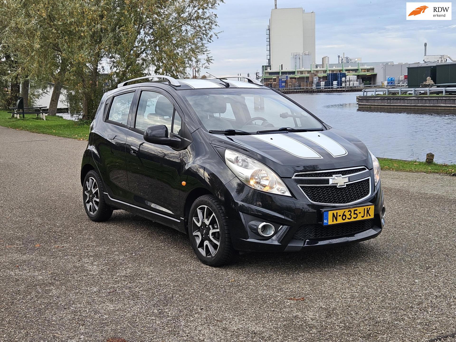 Chevrolet Spark 1.0 16V L AIRCO * EL.RAMEN * NIEUWE APK * 2 SLEUTERS