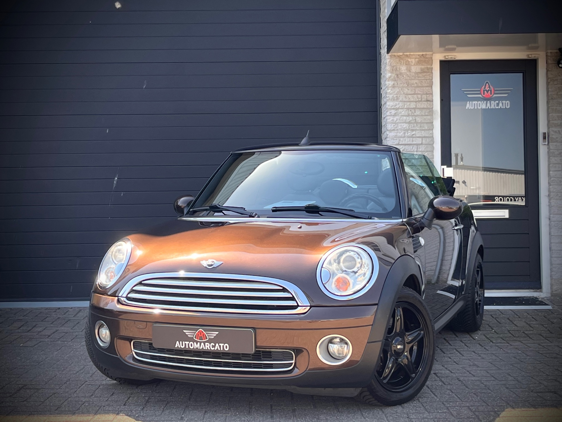 Mini Mini Cabrio 1.6 Cooper | Navi | Bi-Xenon | Leder | Clima | Stoelverw. | NAP | Compl. Onderhoudshistorie | 17Inch Sportwielen