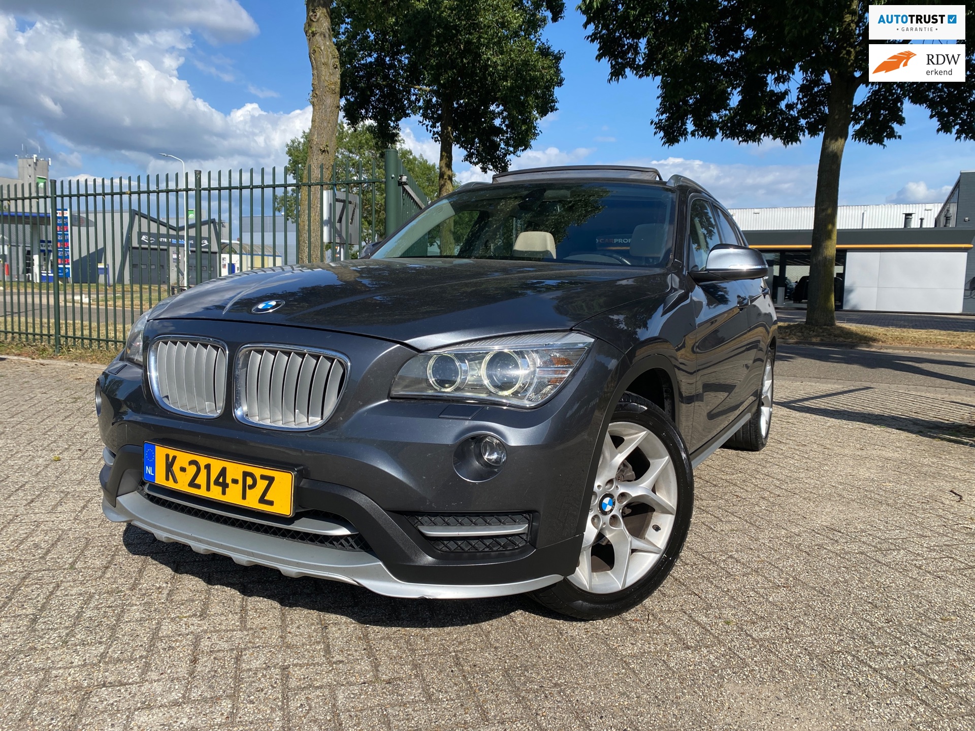 BMW X1 SDrive18i Automaat Pano Xenon Leer Trekhaak