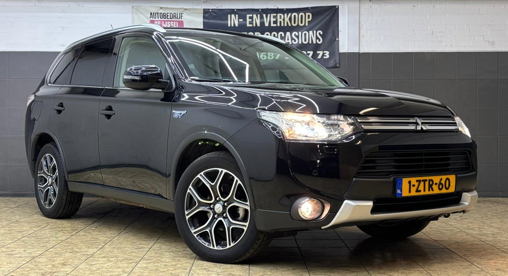 Mitsubishi Outlander 2.0 PHEV Instyle X-Line 4x4 /2DE Eigen/TOP STAAT/