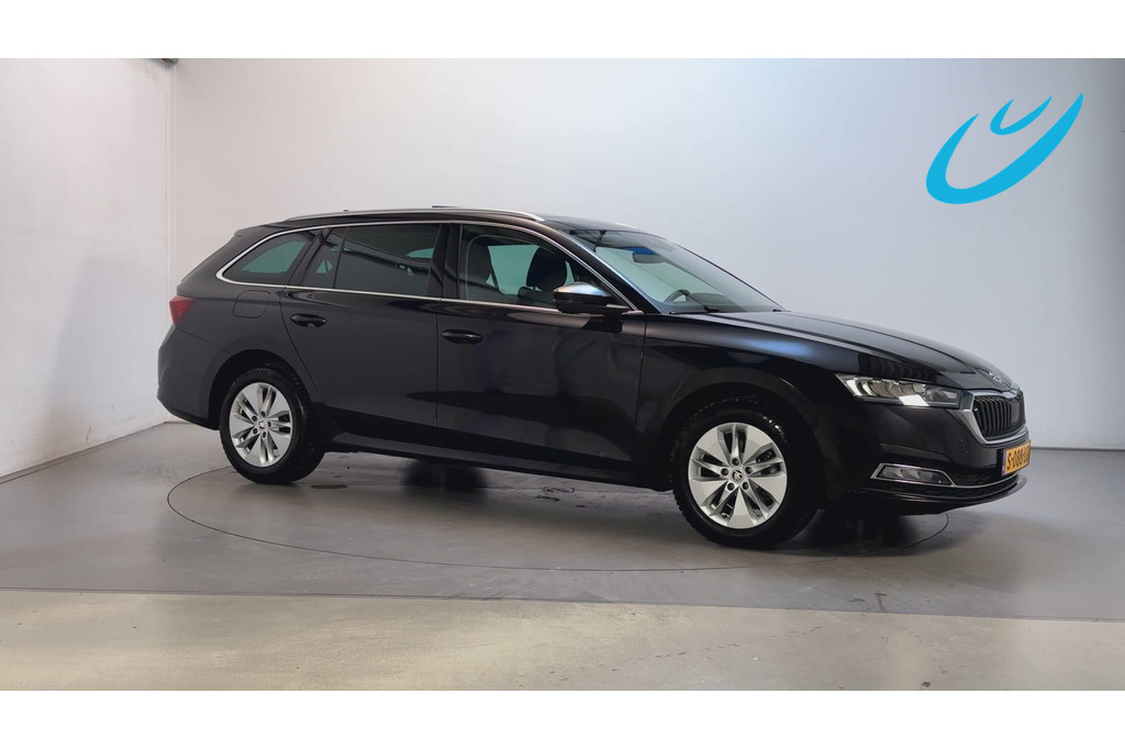 Škoda Octavia Combi 1.0 e-TSI DSG Business Edition Panoramadak Parkeersensoren App Connect