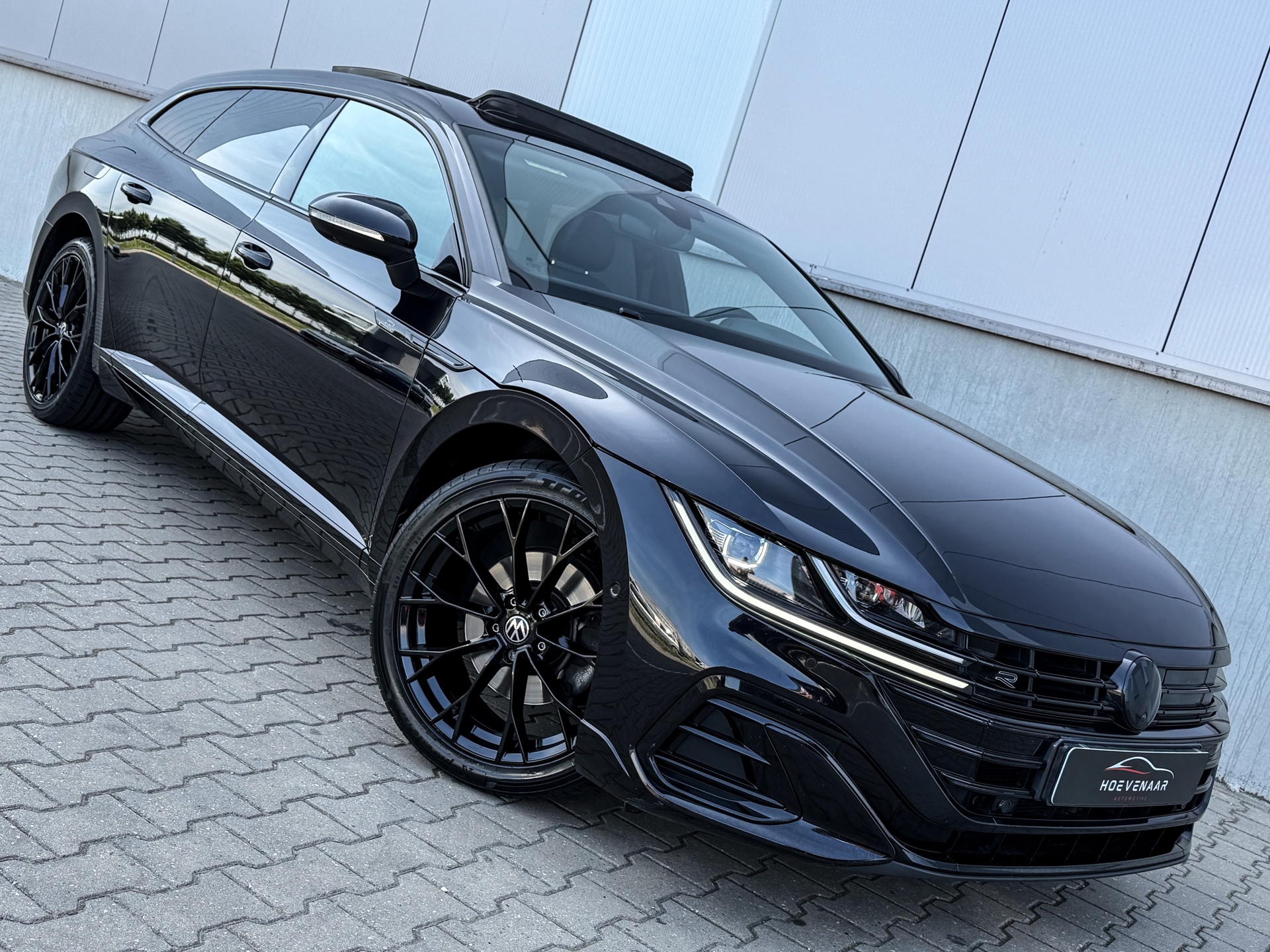 Volkswagen Arteon Shooting Brake 1.4 TSI eHybrid R-Line Business+ Black style Full Pano