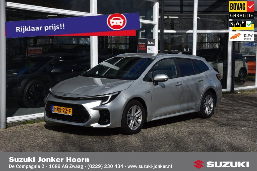 Suzuki Swace 1.8 Hybrid Style