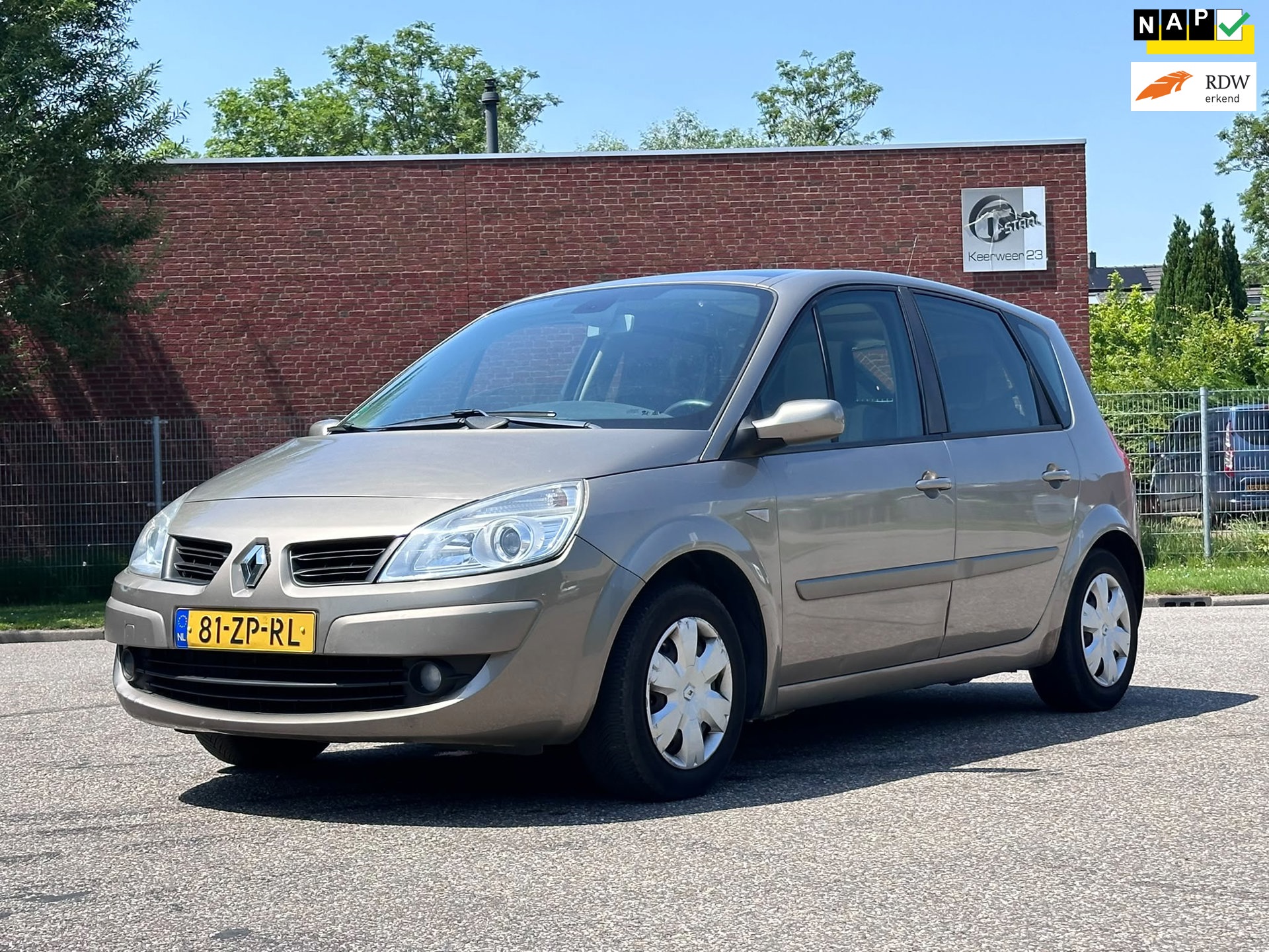 Renault Scénic 1.6-16V Business Line Automaat*23-07-2027 APK*Pano*Cruise*Trekhaak*NAP*