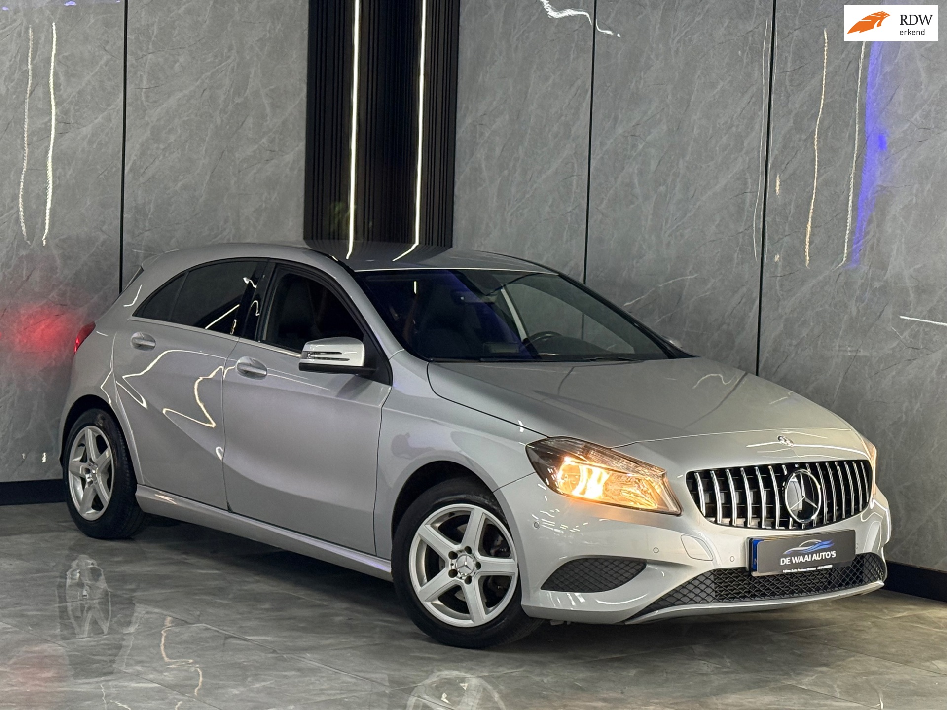 Mercedes-Benz A-klasse 180 Prestige |Automaat|Stoelverw|half Leer|Cruise|Boekjes