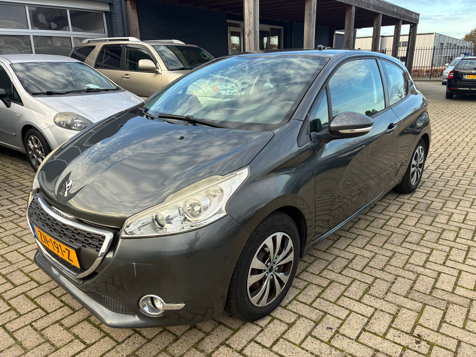 Peugeot 208 1.2 VTi Active