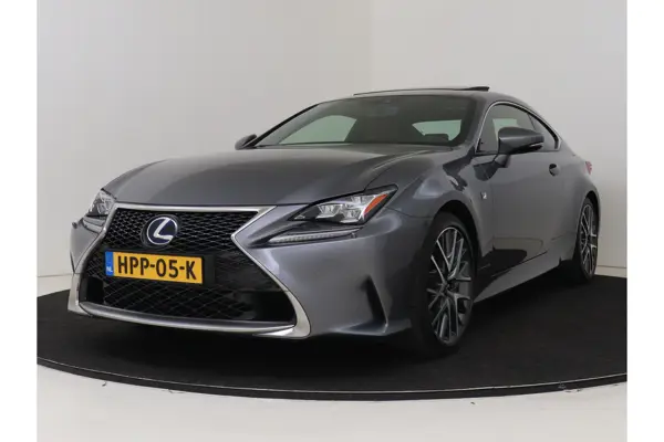 RC 300H F Sport Premium