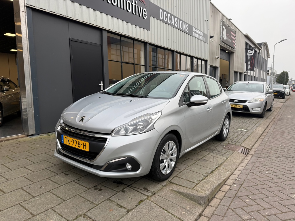 Peugeot 208 1.2 PureTech Blue Lion