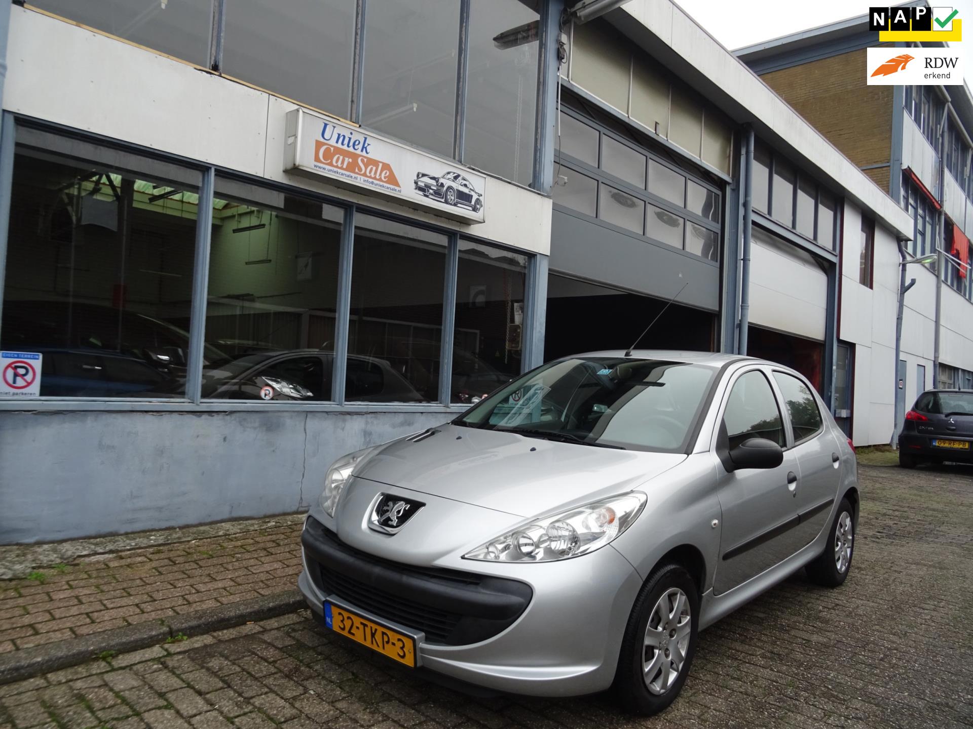 Peugeot 206 + 1.1 Access Lite Airco