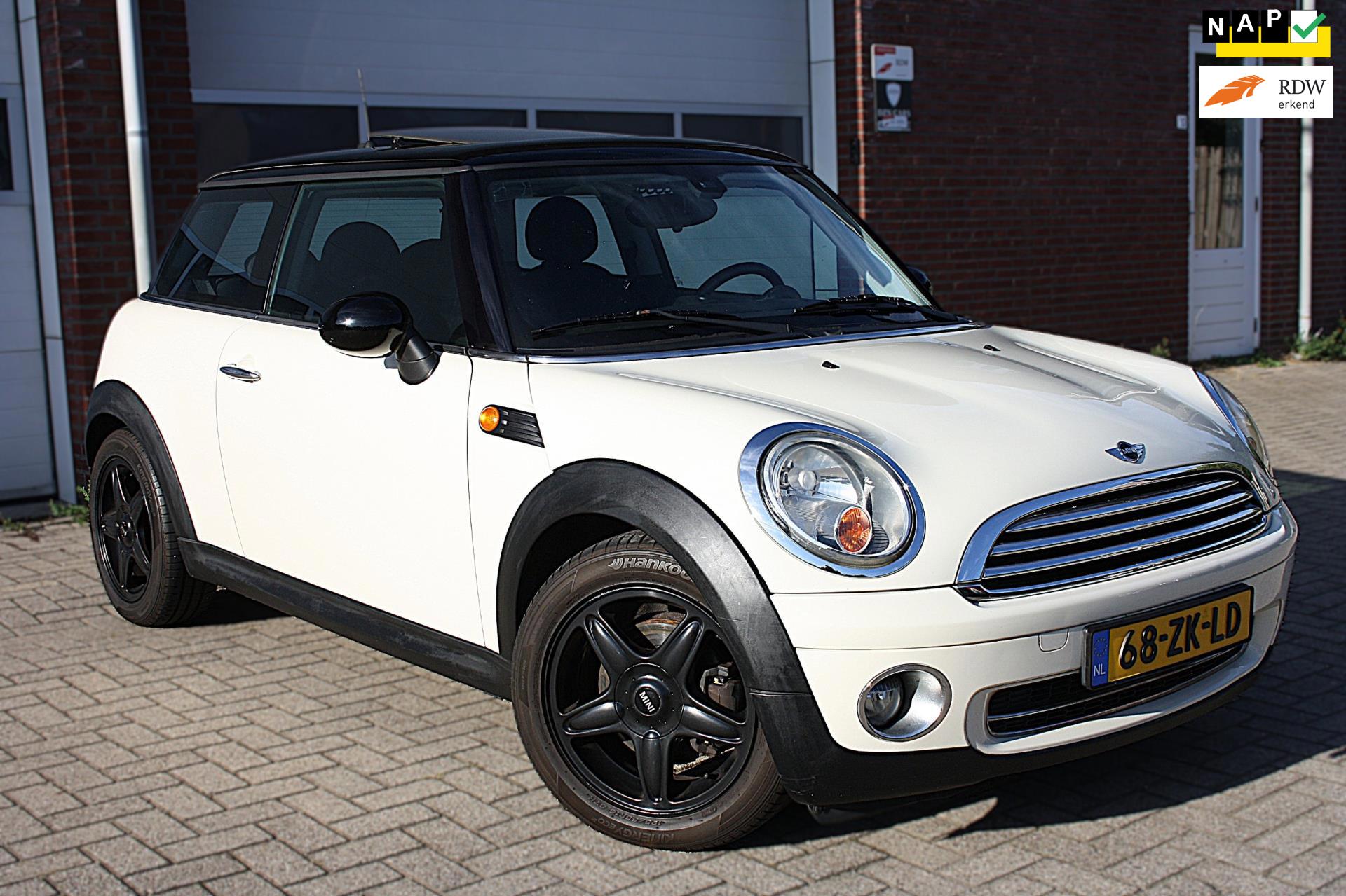 Mini Mini 1.6 Cooper Pepper - Panorama dak - Airco - Nap - 6 versnelling 120 pk