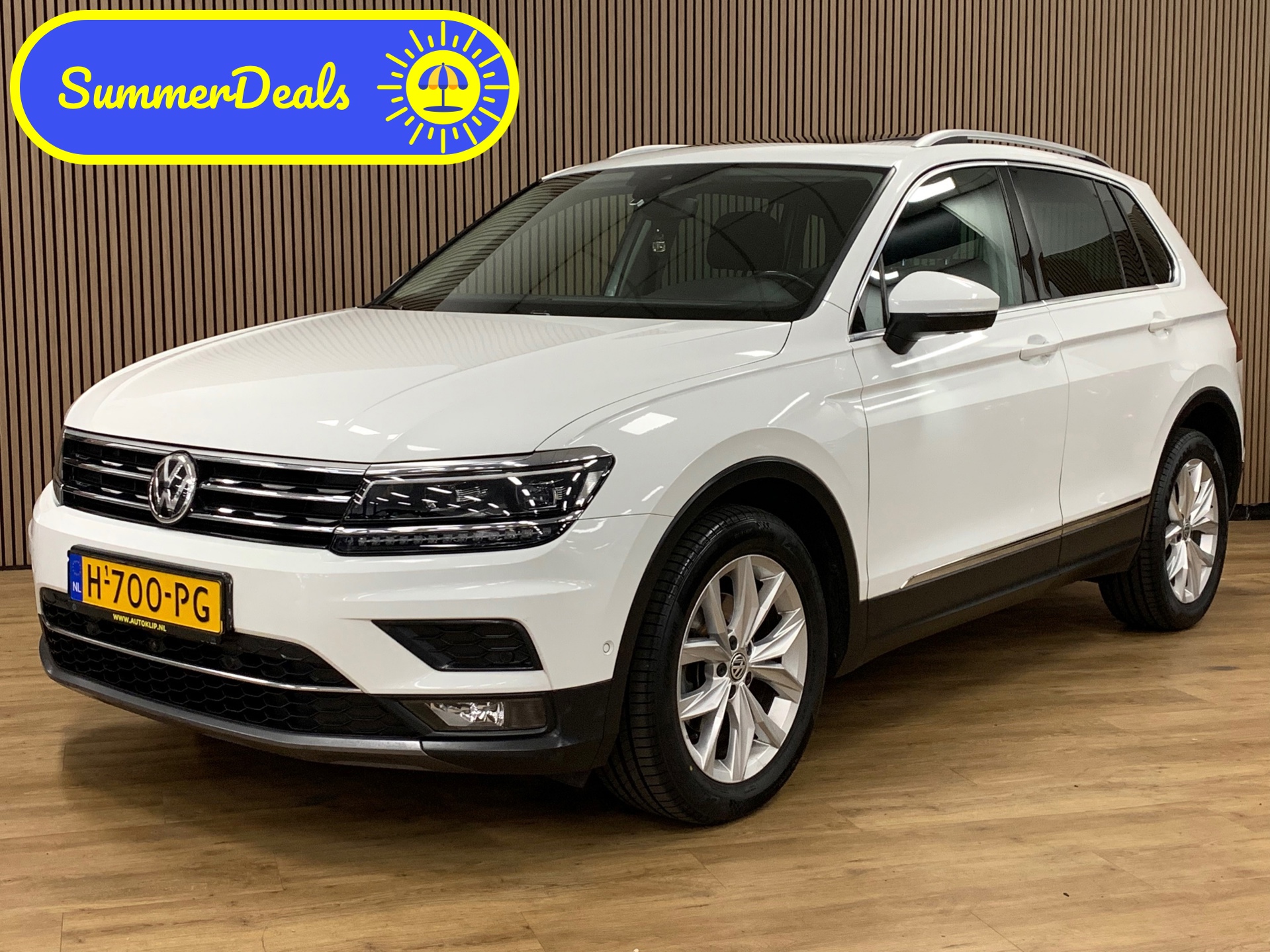 Volkswagen Tiguan 1.5 TSI ACT Highline Business R|Automaat|Opendak|Navigatie|