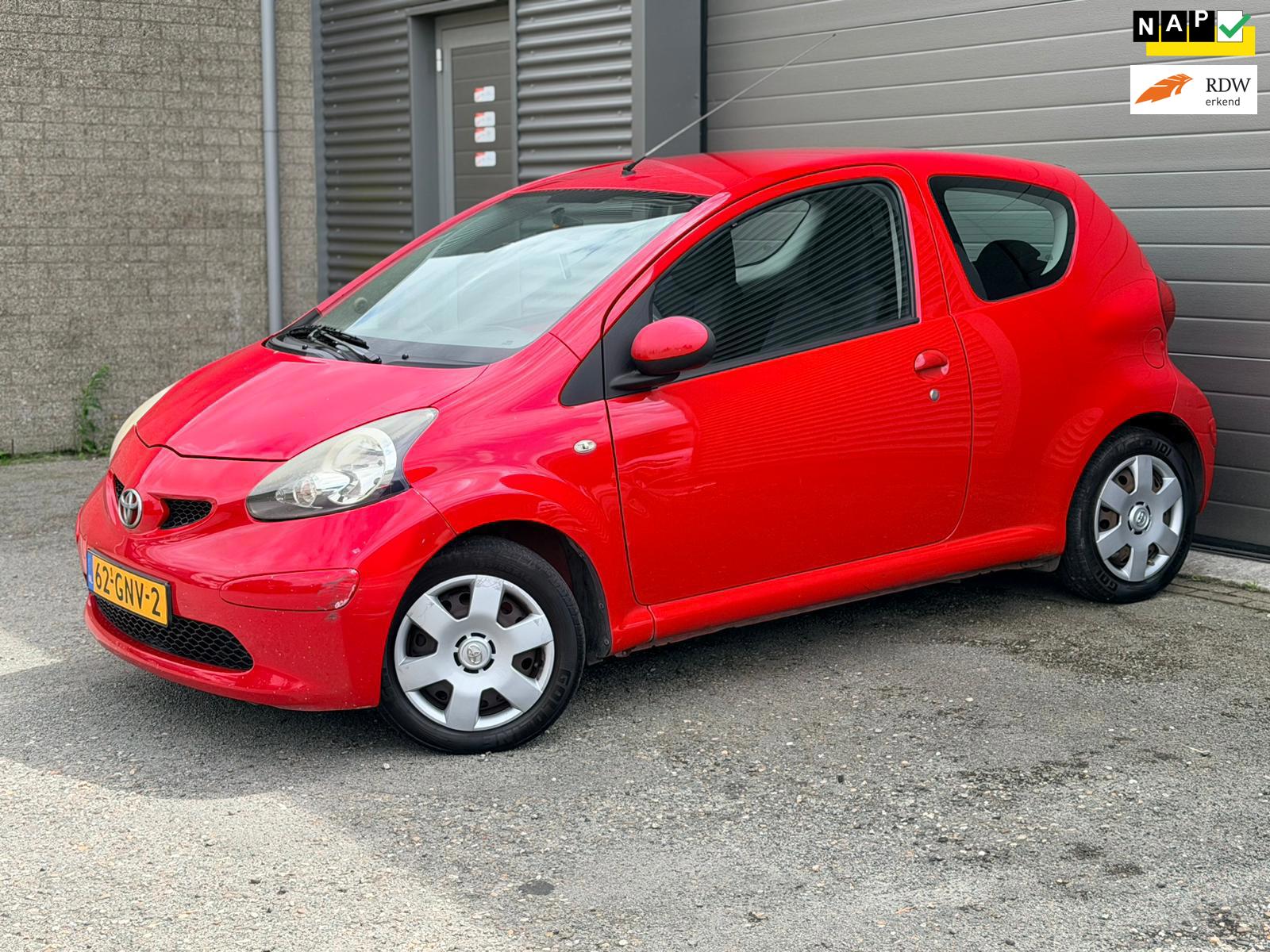 Toyota Aygo 1.0-12V +